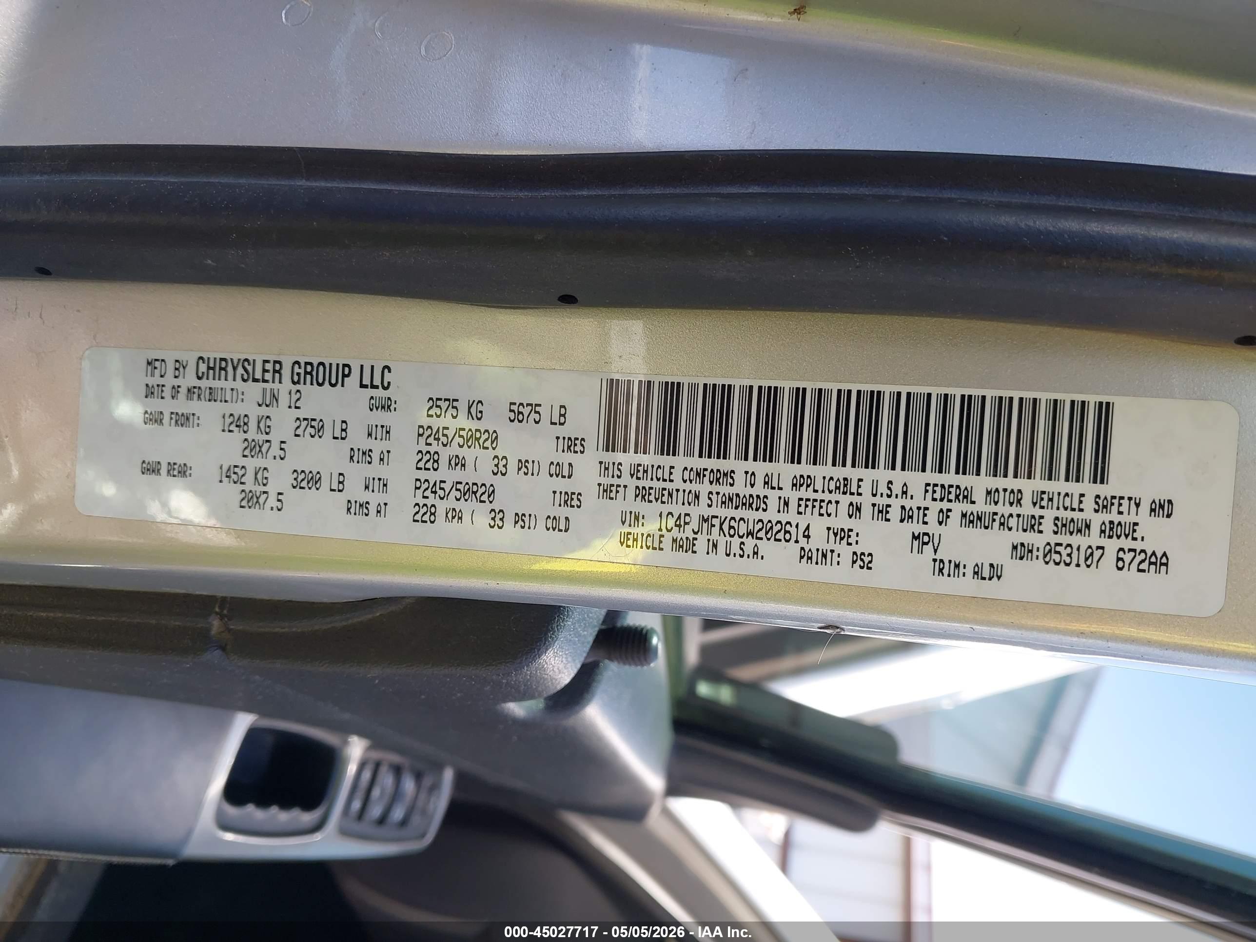 JEEP LIBERTY image 9