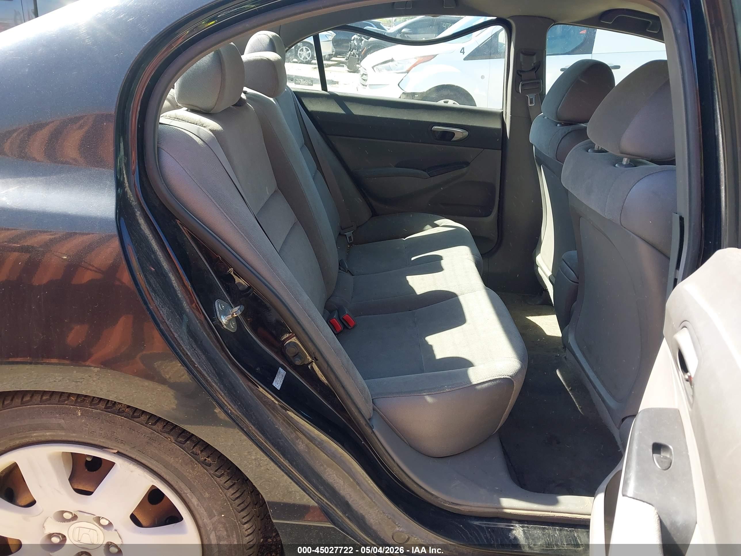 HONDA CIVIC image 8