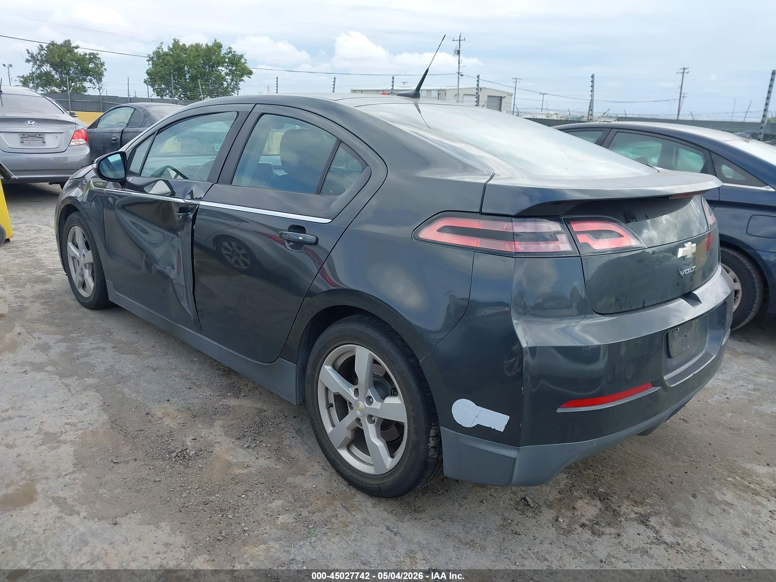 CHEVROLET VOLT image 3