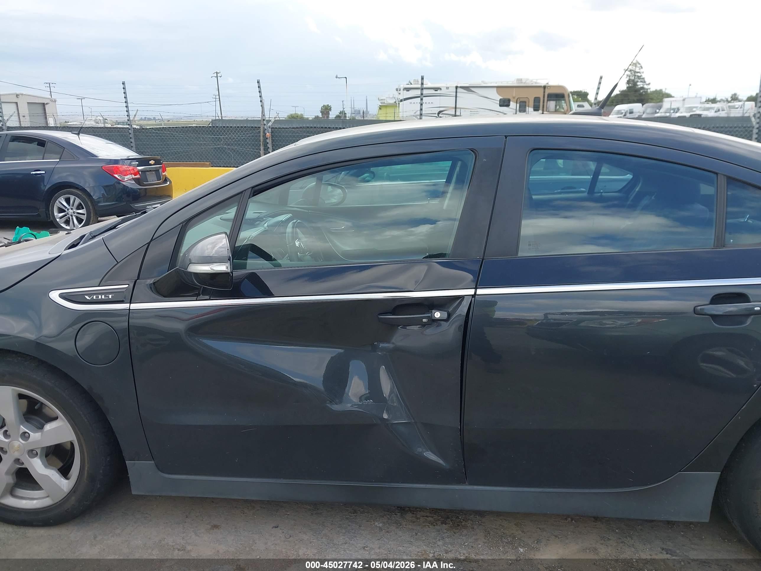 CHEVROLET VOLT image 6