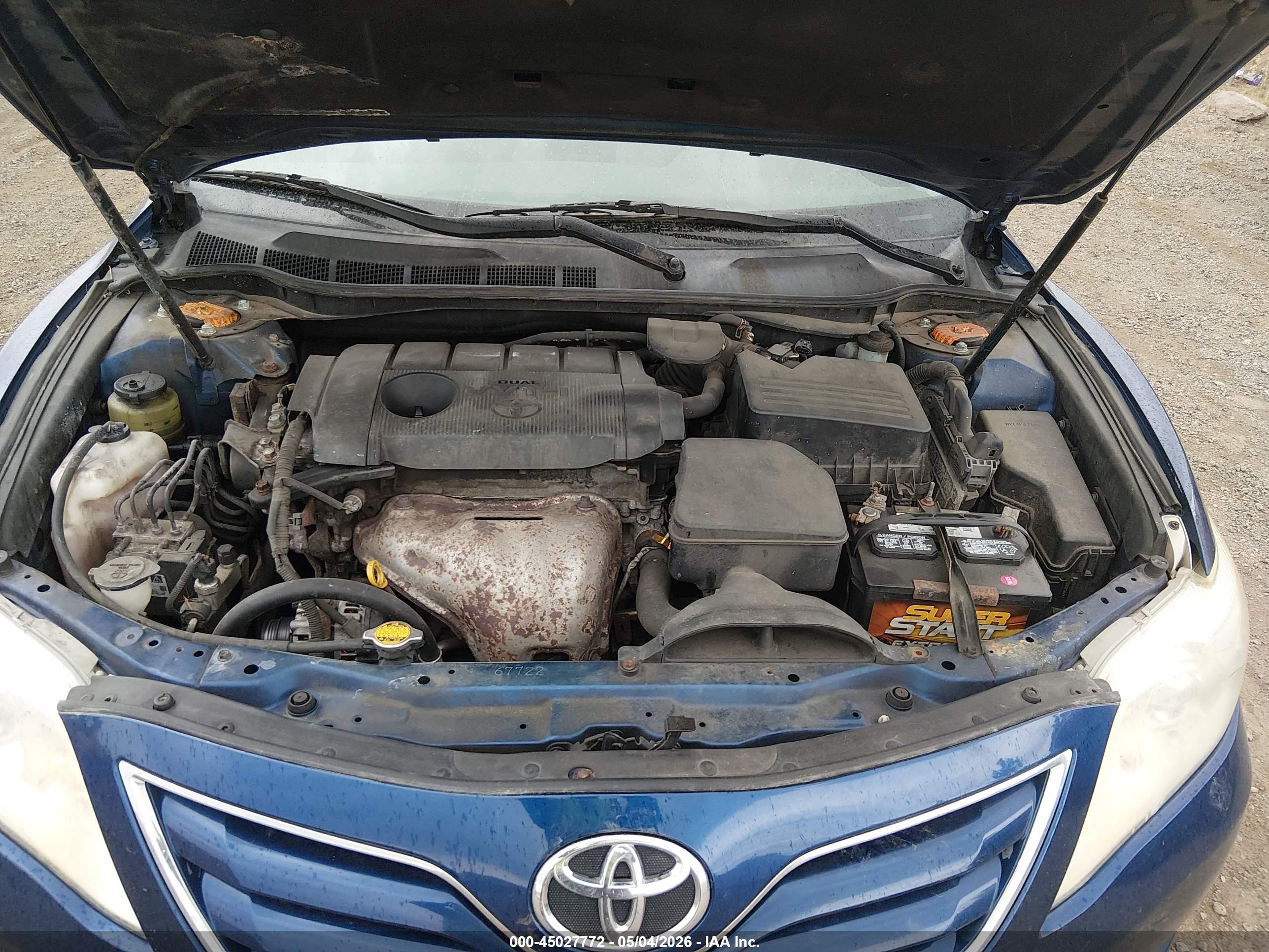 TOYOTA CAMRY image 10