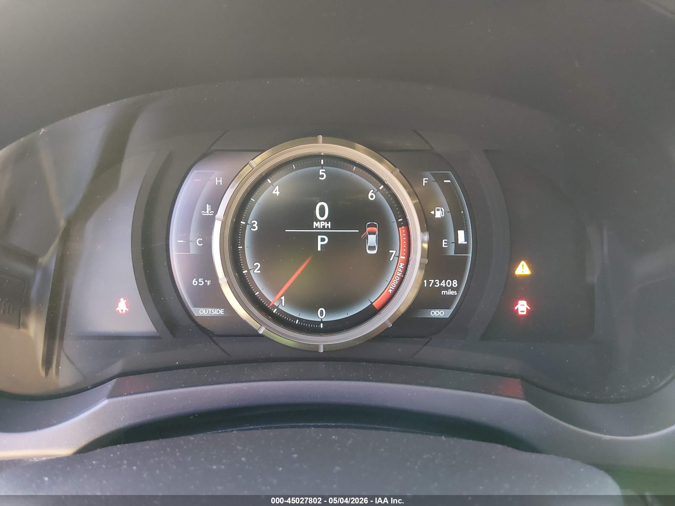 LEXUS IS image 7
