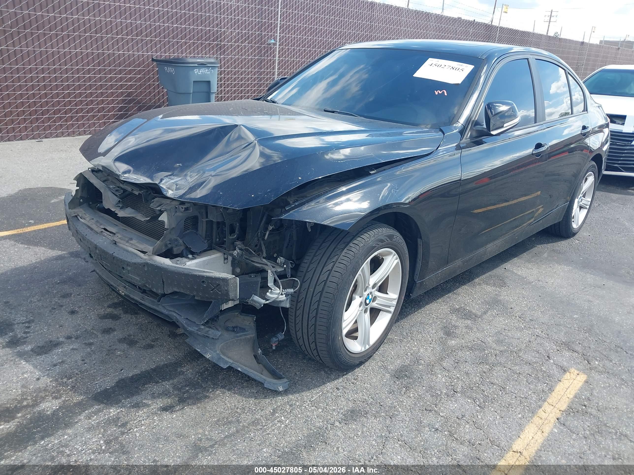 BMW 328I image 2