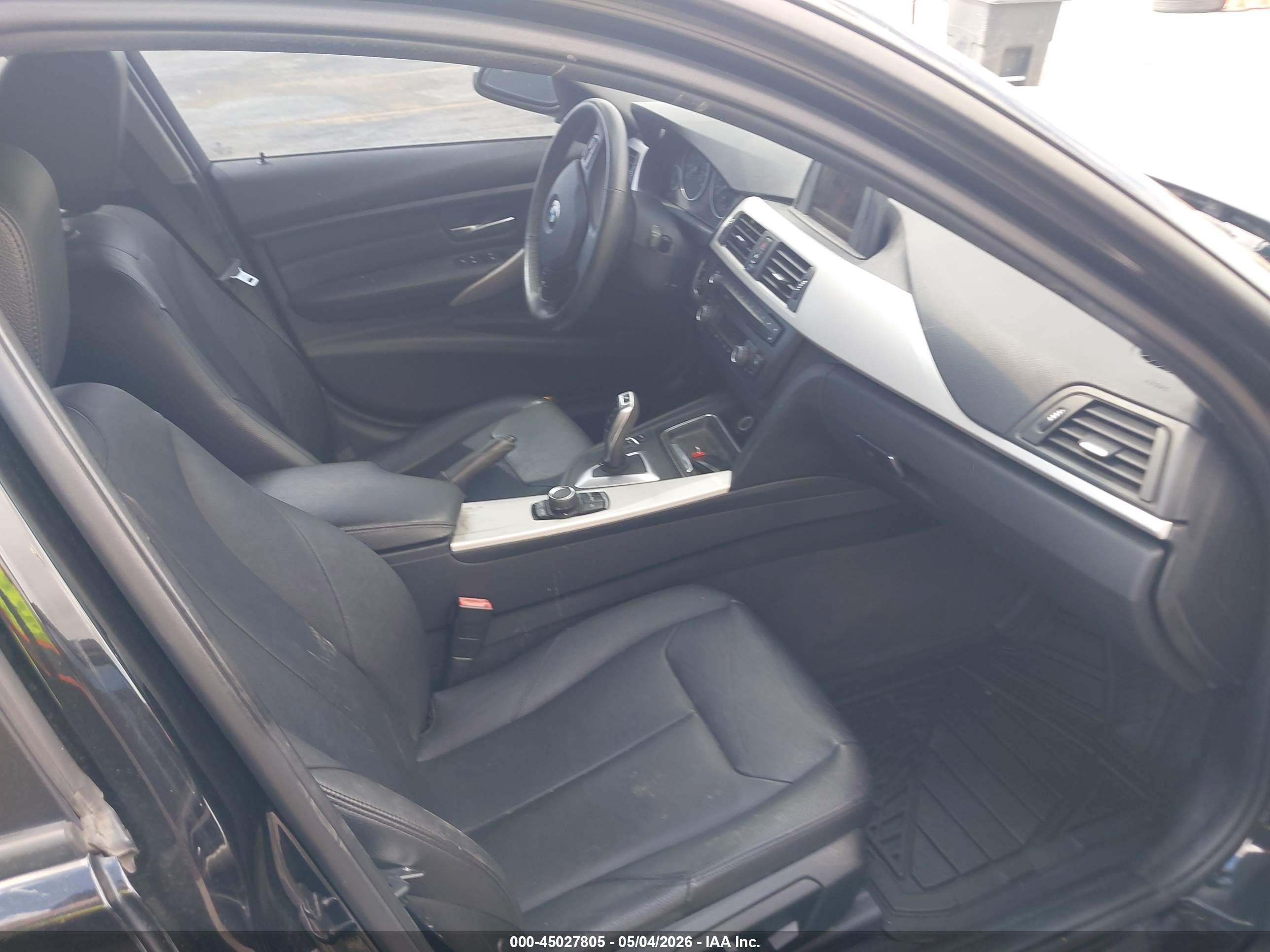 BMW 328I image 5