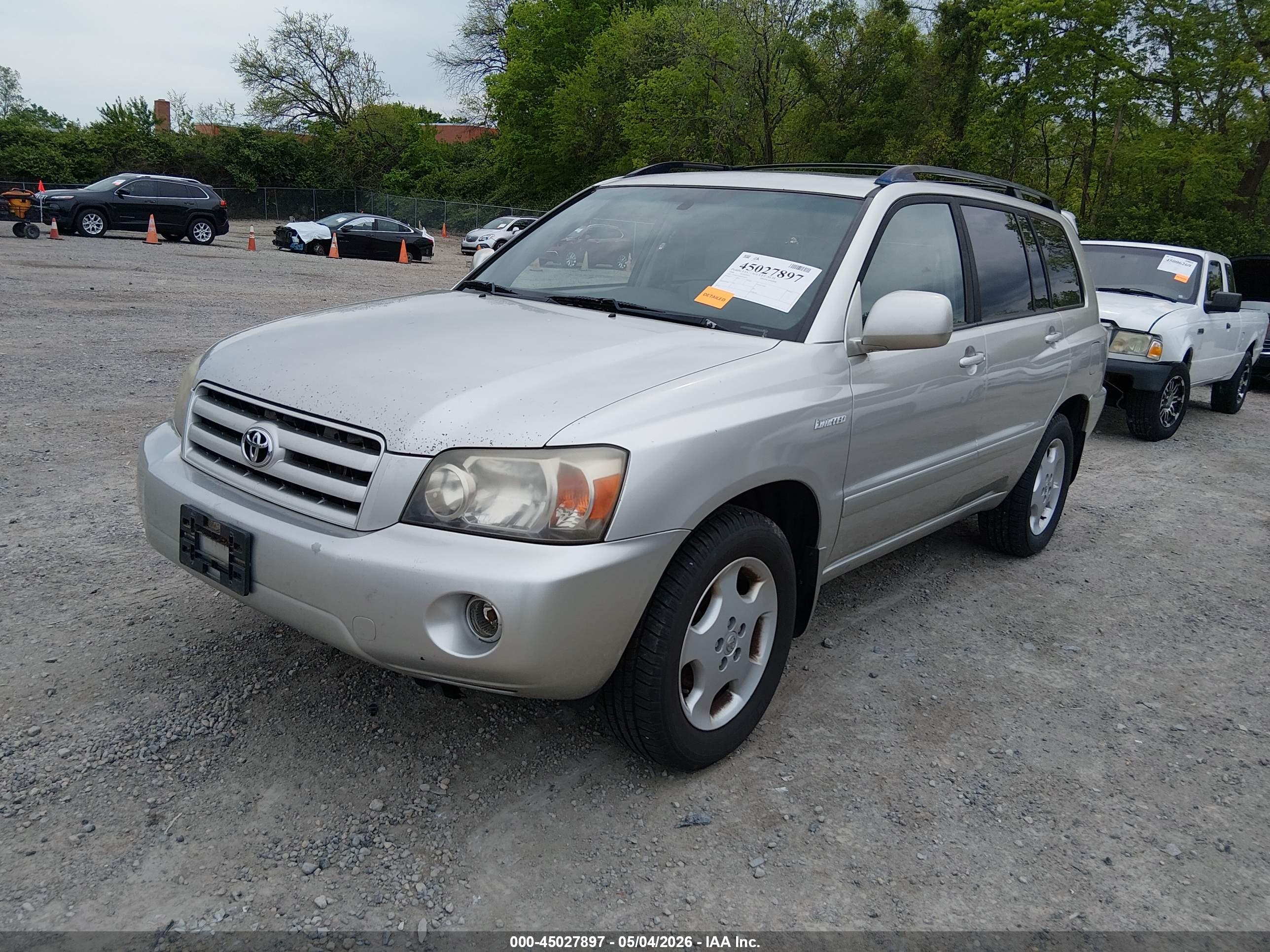 TOYOTA HIGHLANDER image 2