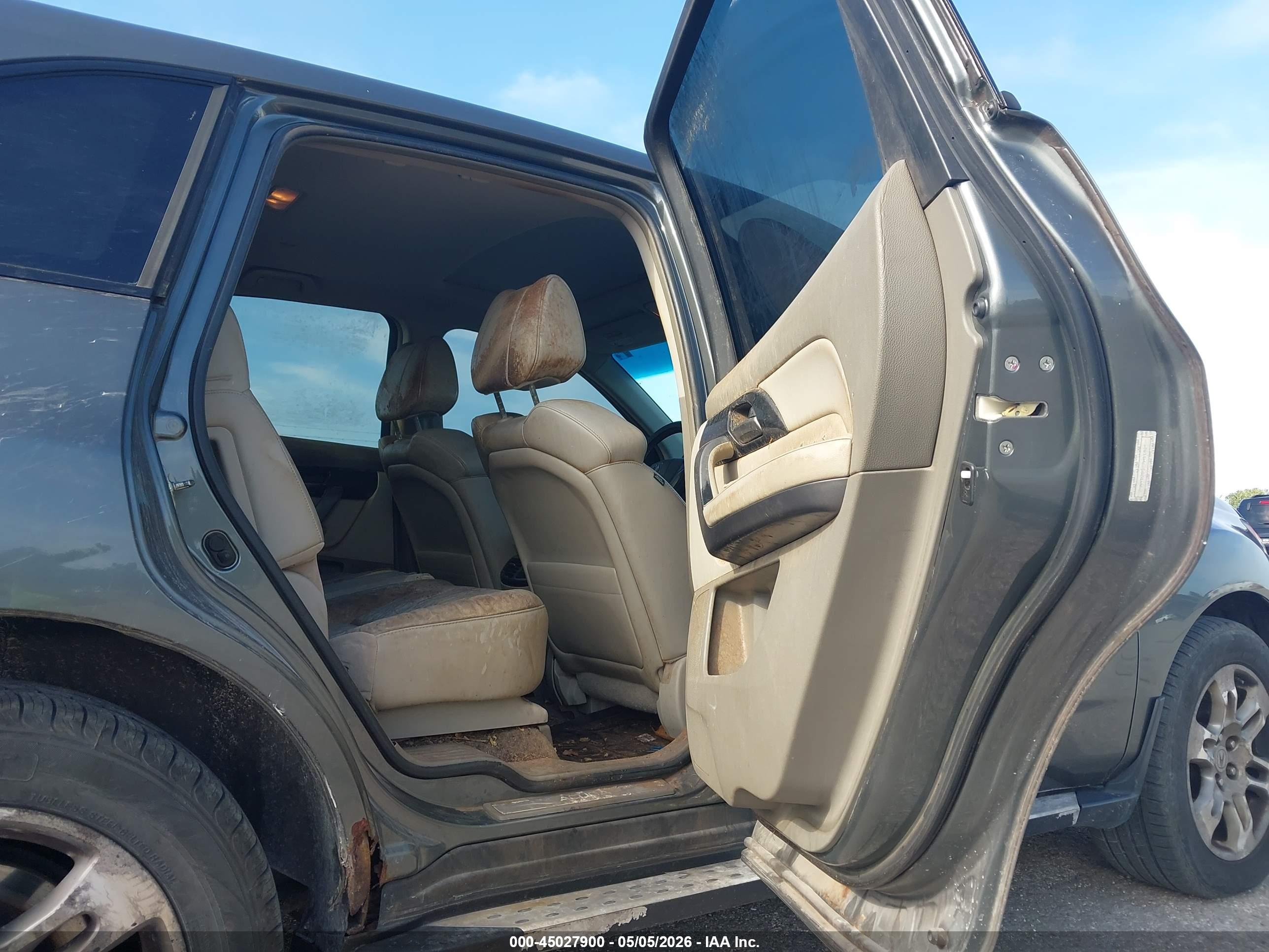 ACURA MDX image 8