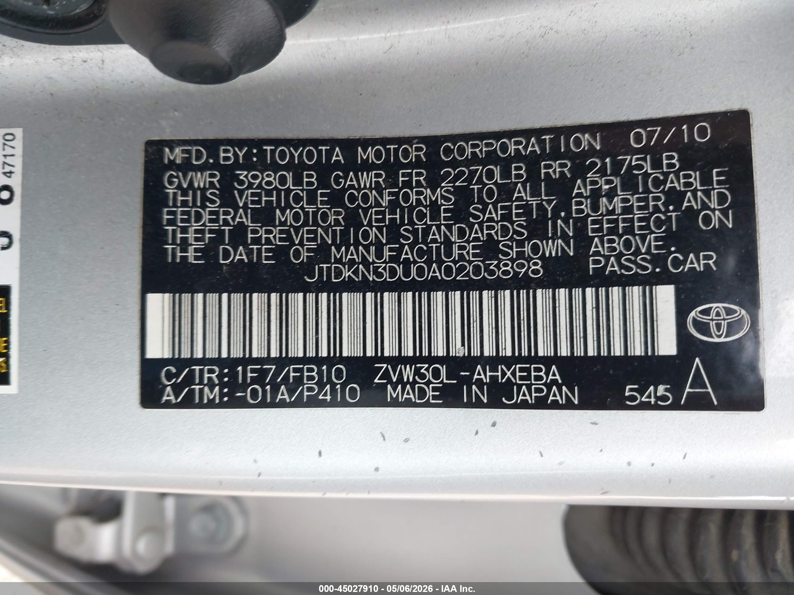 TOYOTA PRIUS image 9