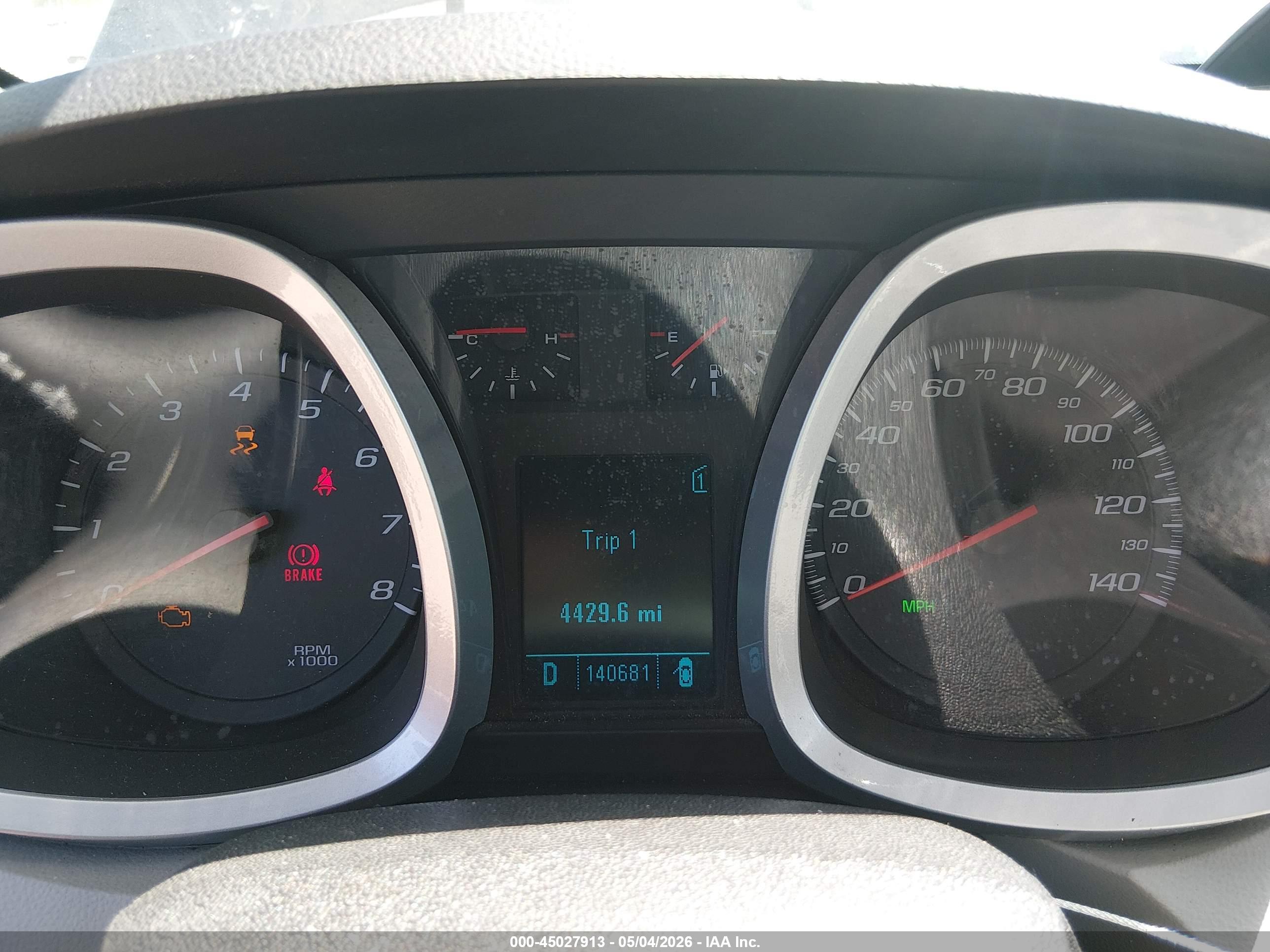 CHEVROLET EQUINOX image 7