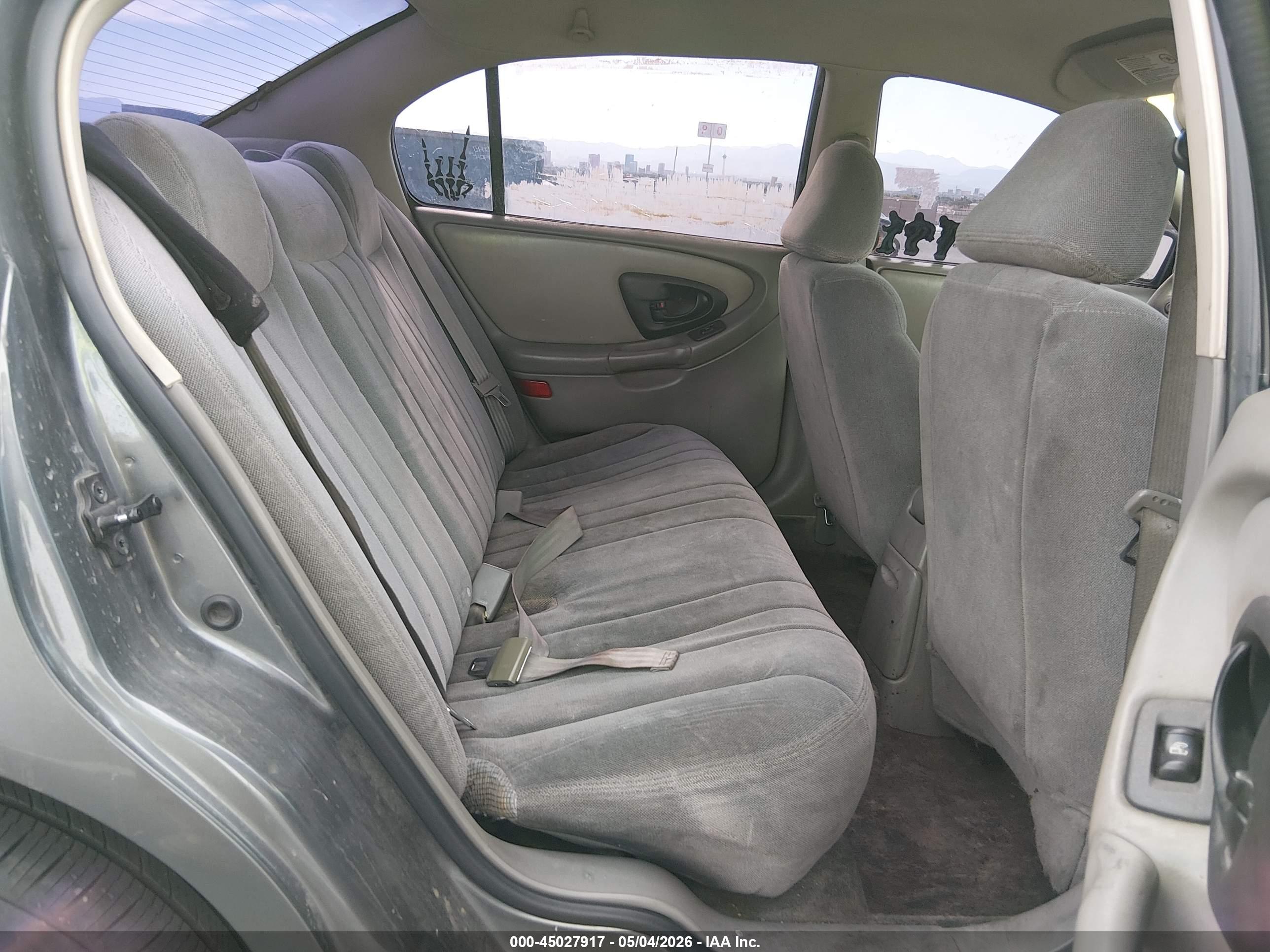 CHEVROLET CLASSIC image 8