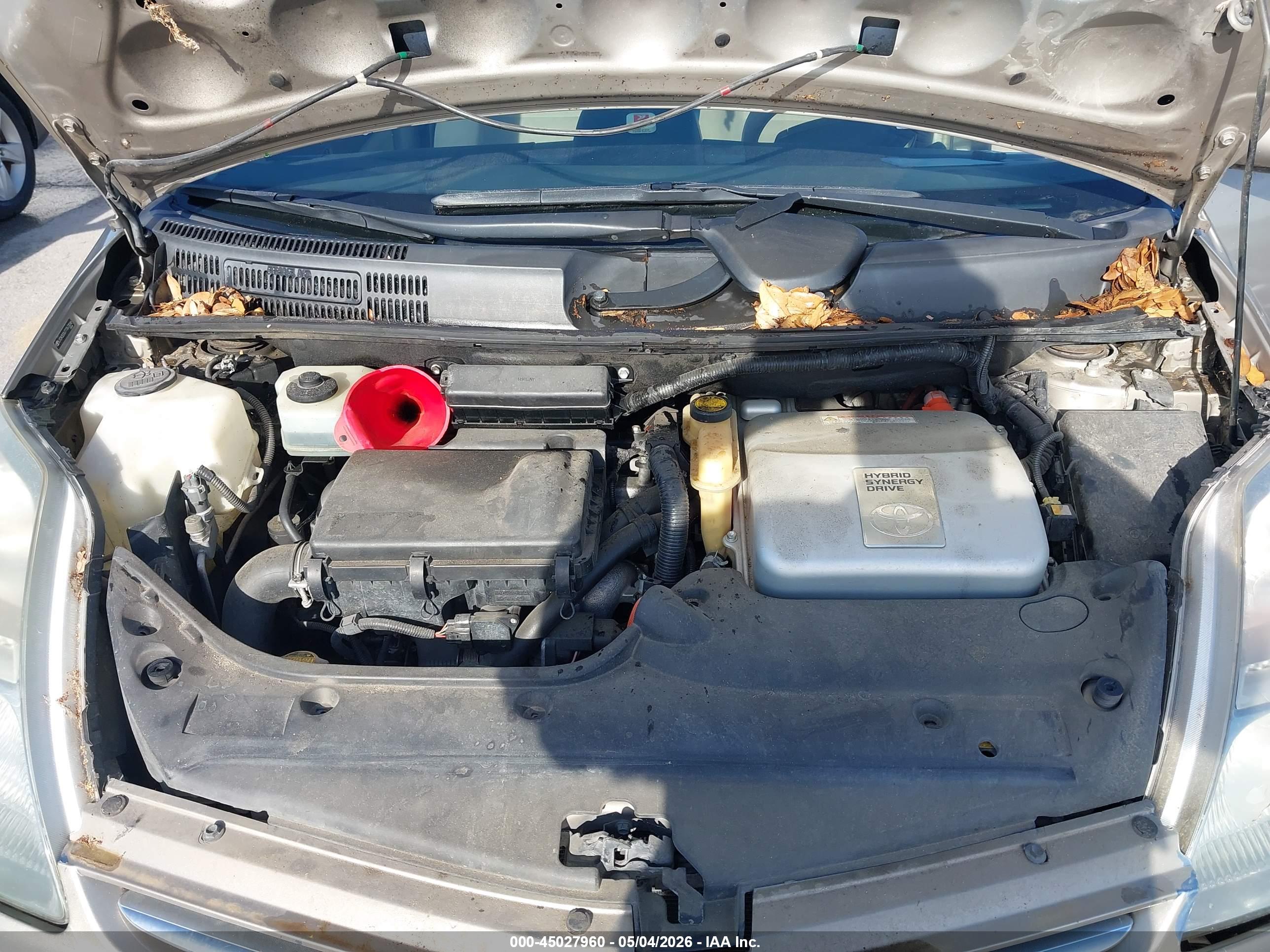 TOYOTA PRIUS image 10