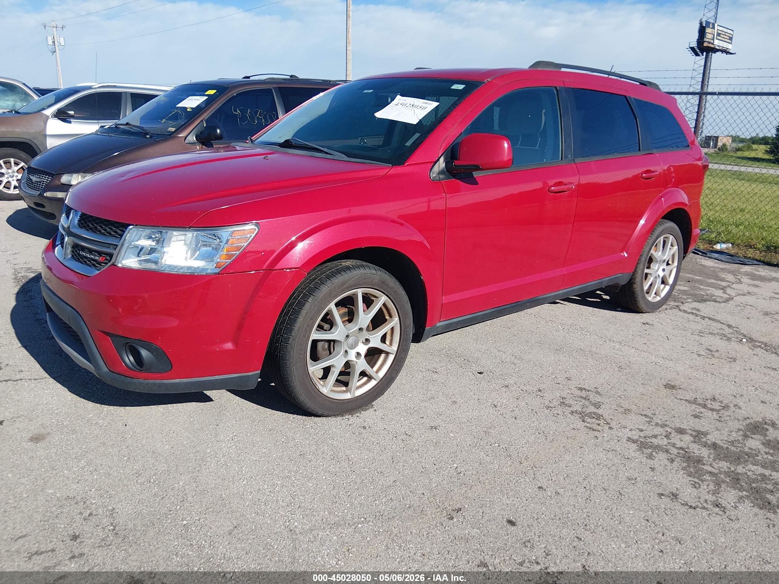 DODGE JOURNEY image 2