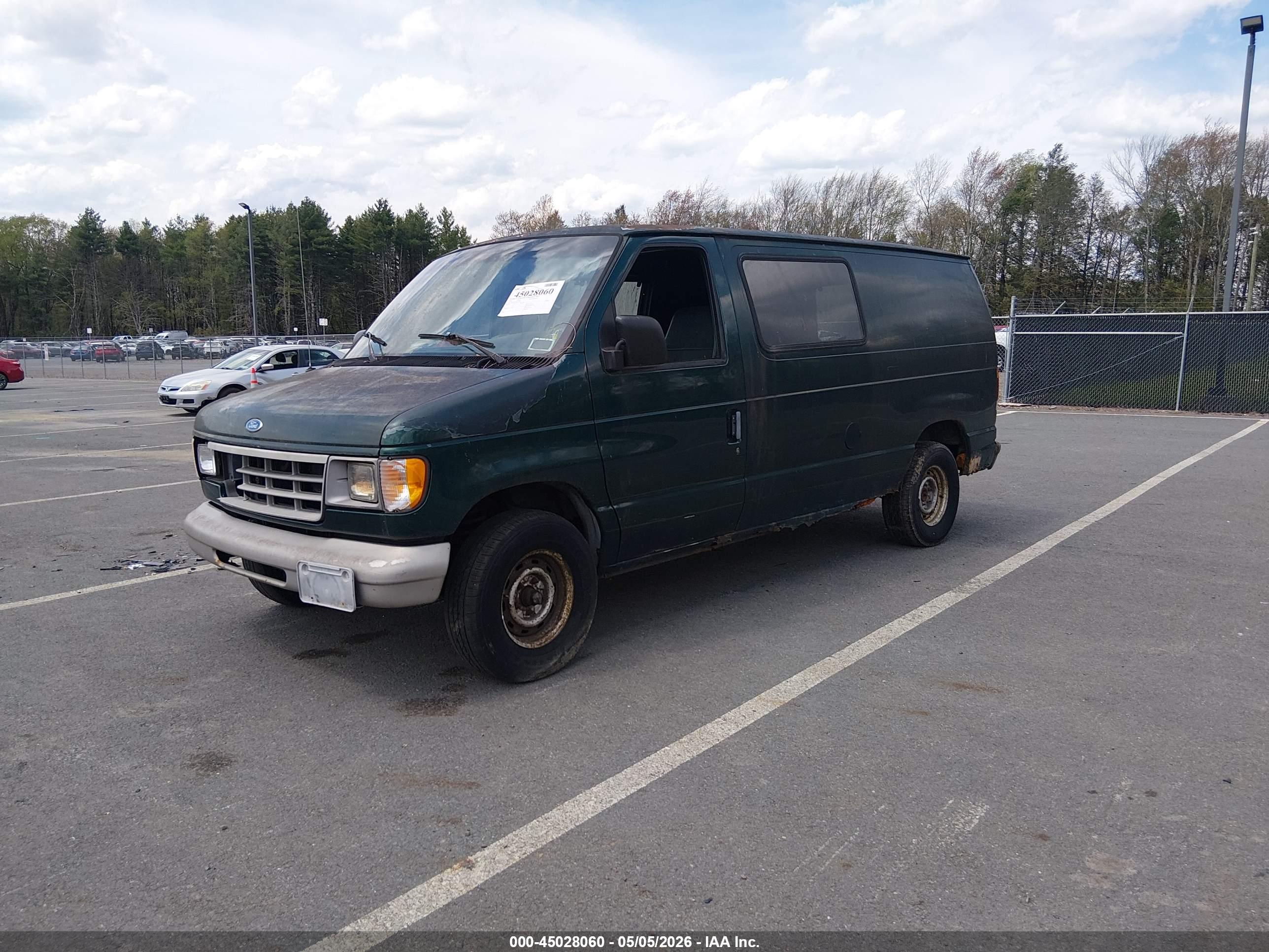 FORD ECONOLINE image 2