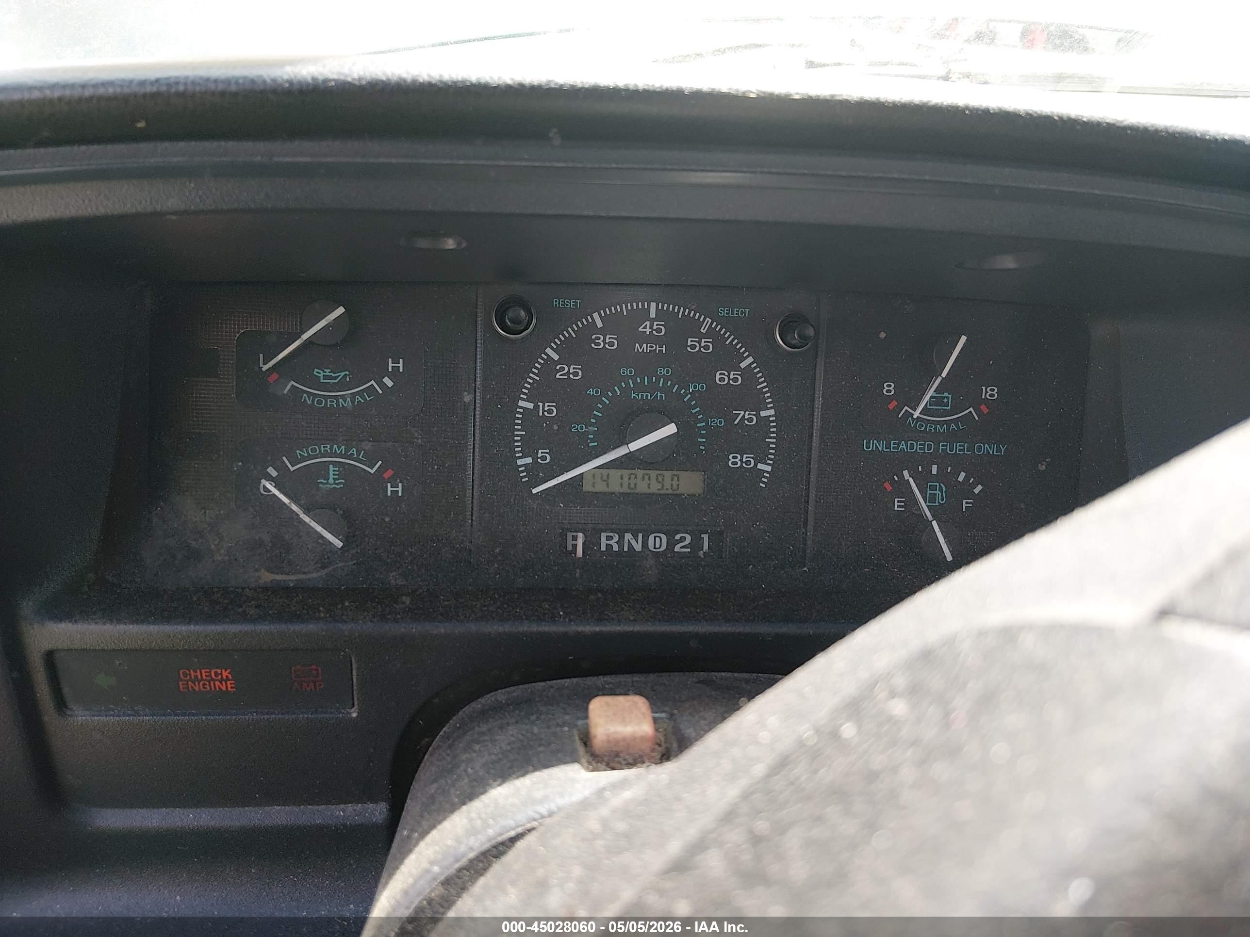 FORD ECONOLINE image 7