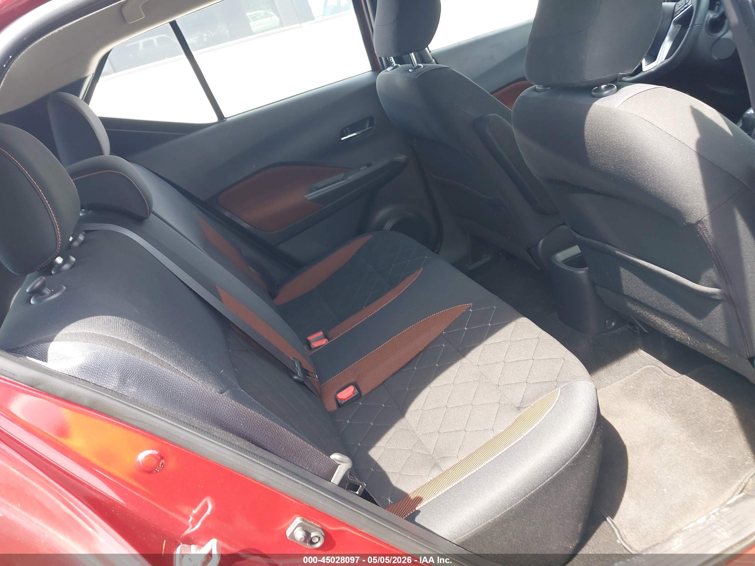 NISSAN KICKS image 8