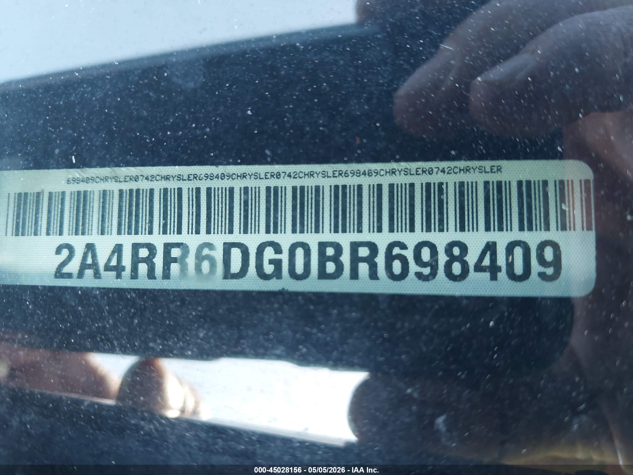CHRYSLER TOWN image 9