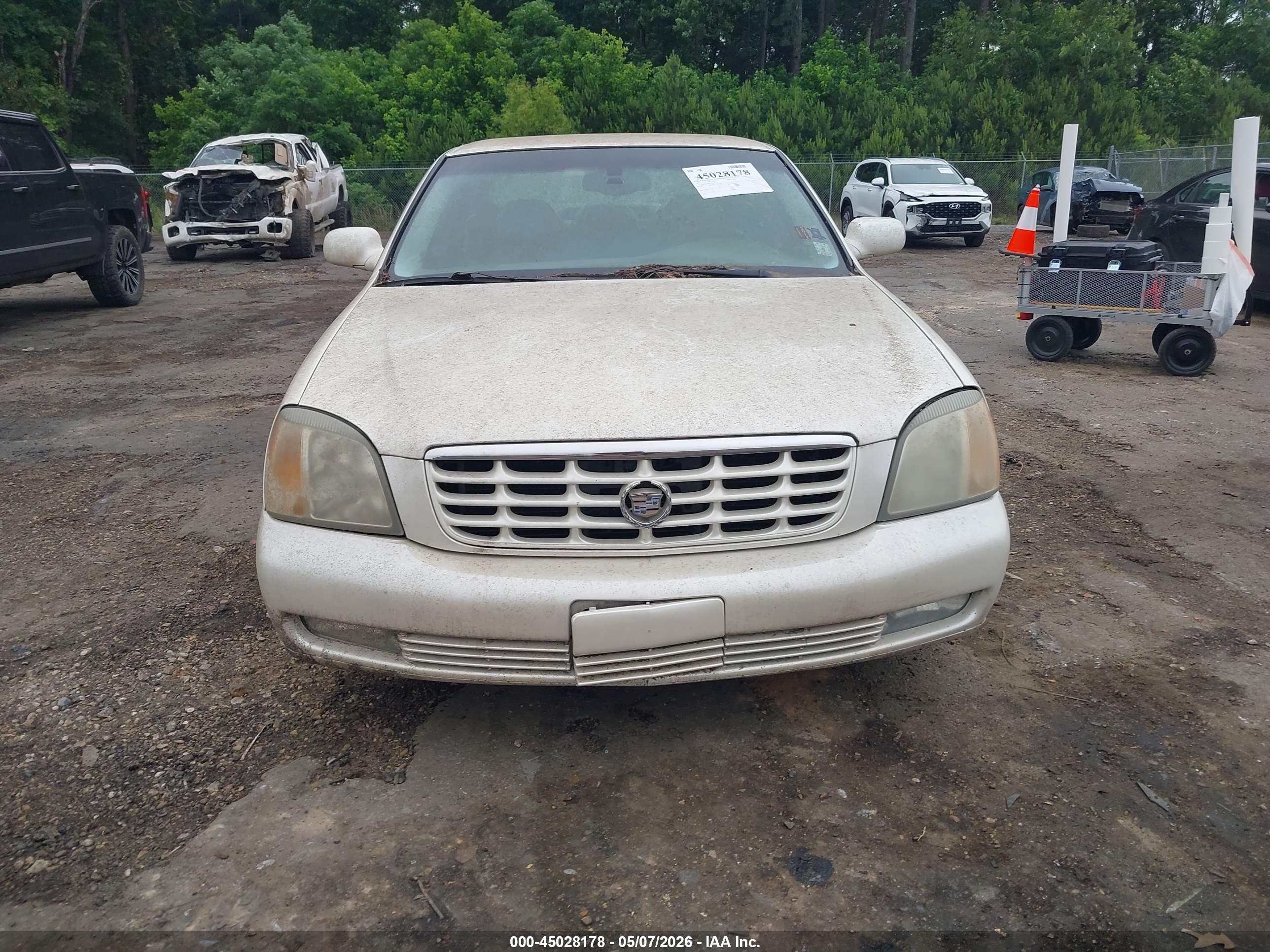 CADILLAC DEVILLE image 6