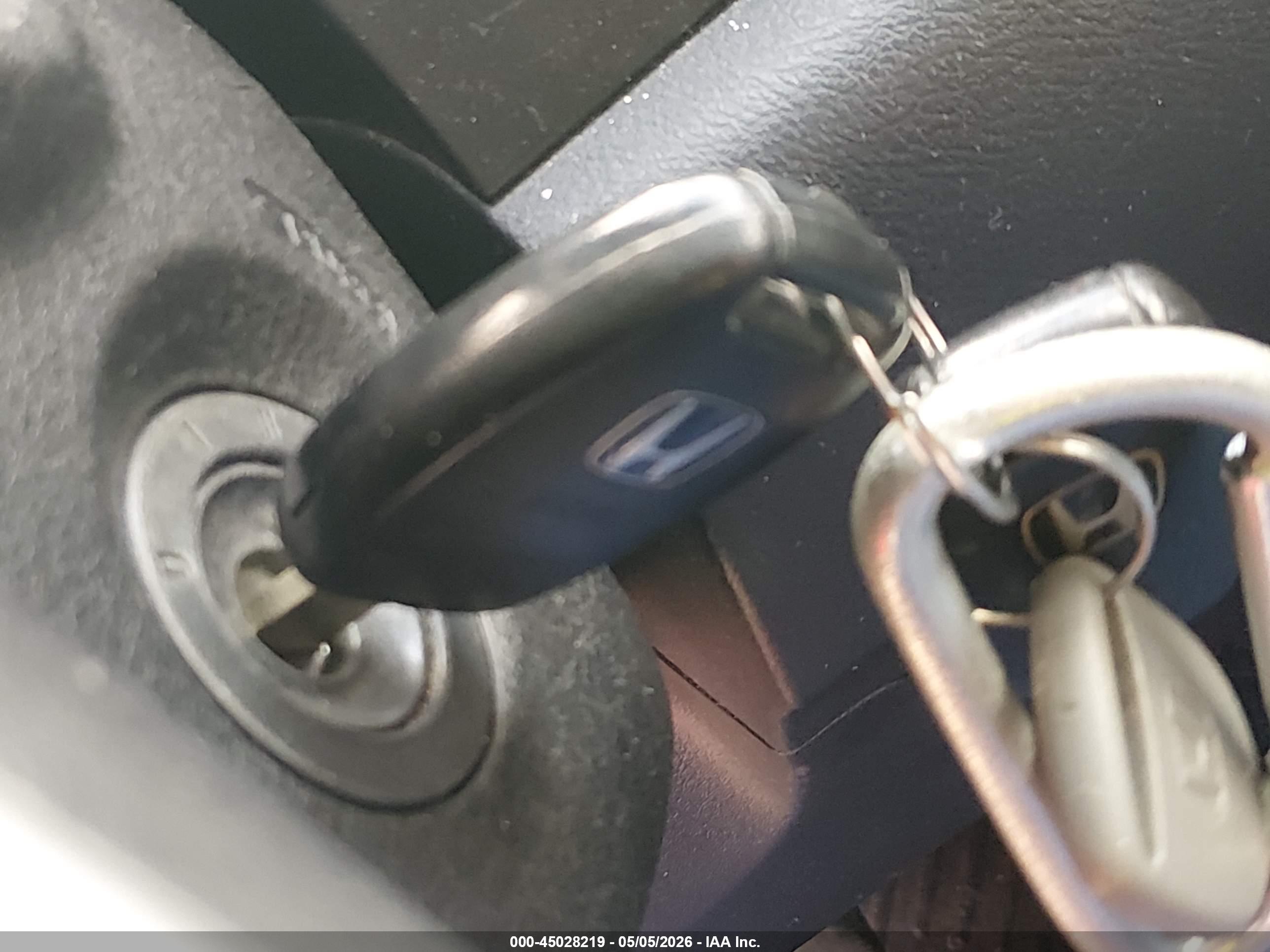 HONDA CR-V image 11