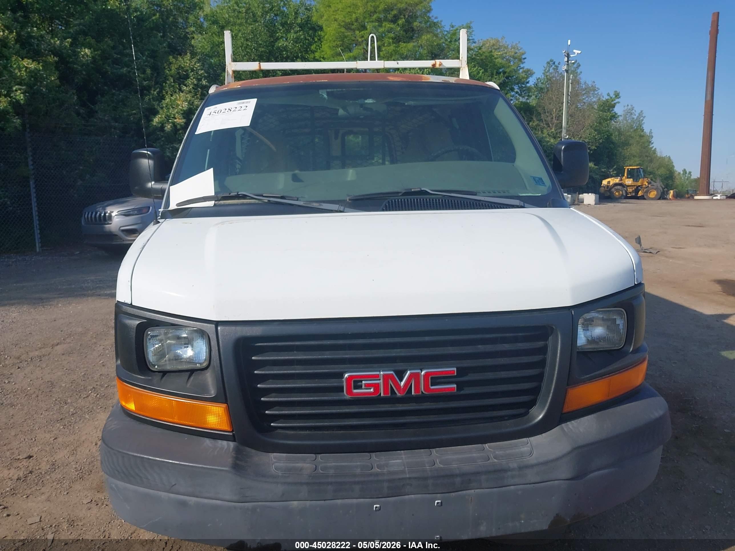 GMC SAVANA image 6