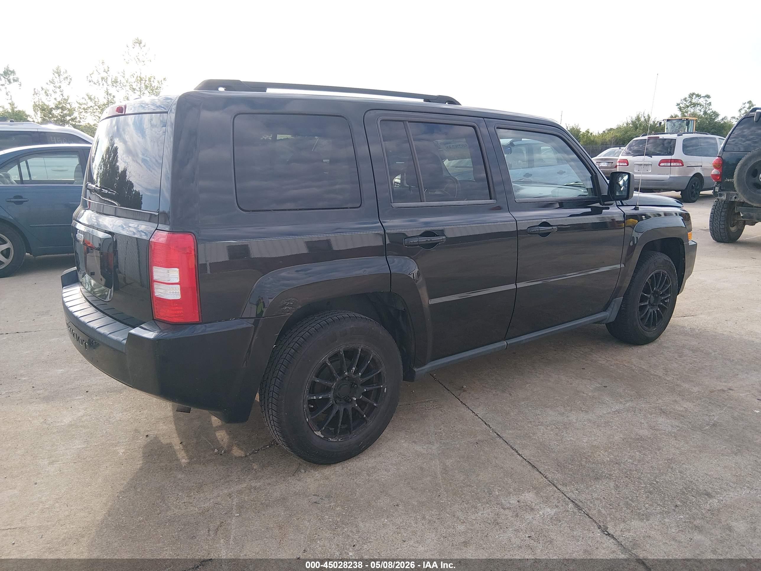 JEEP PATRIOT image 4