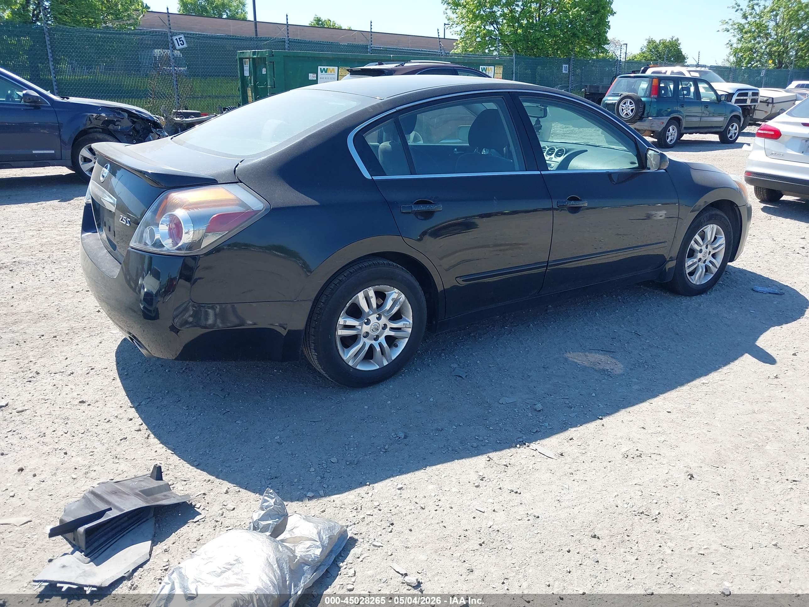 NISSAN ALTIMA image 4
