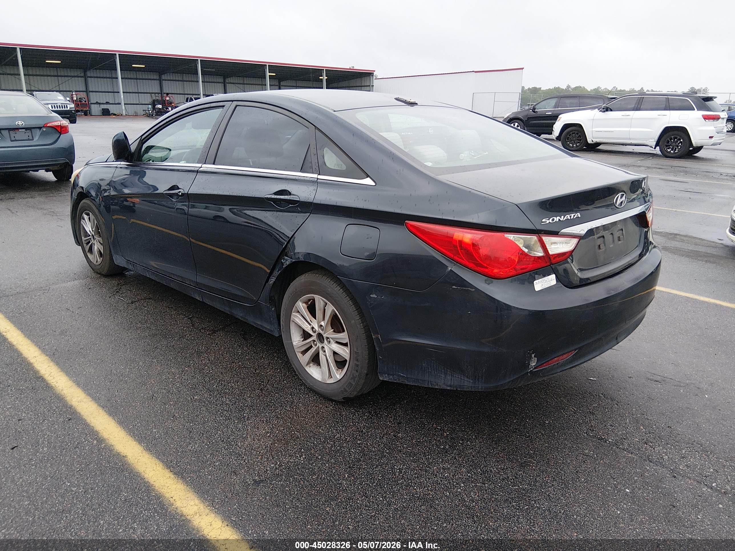 HYUNDAI SONATA image 3