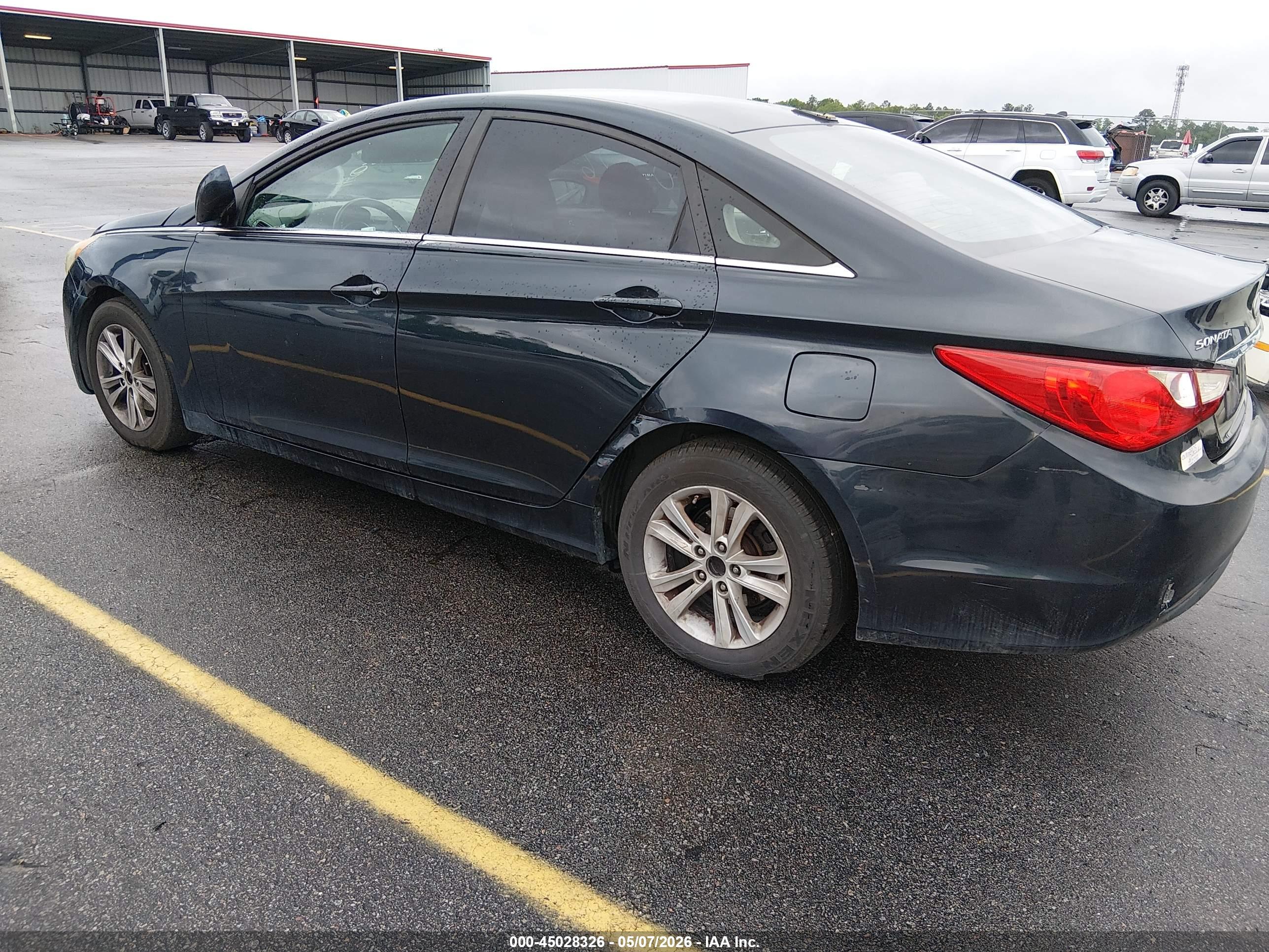 HYUNDAI SONATA image 6