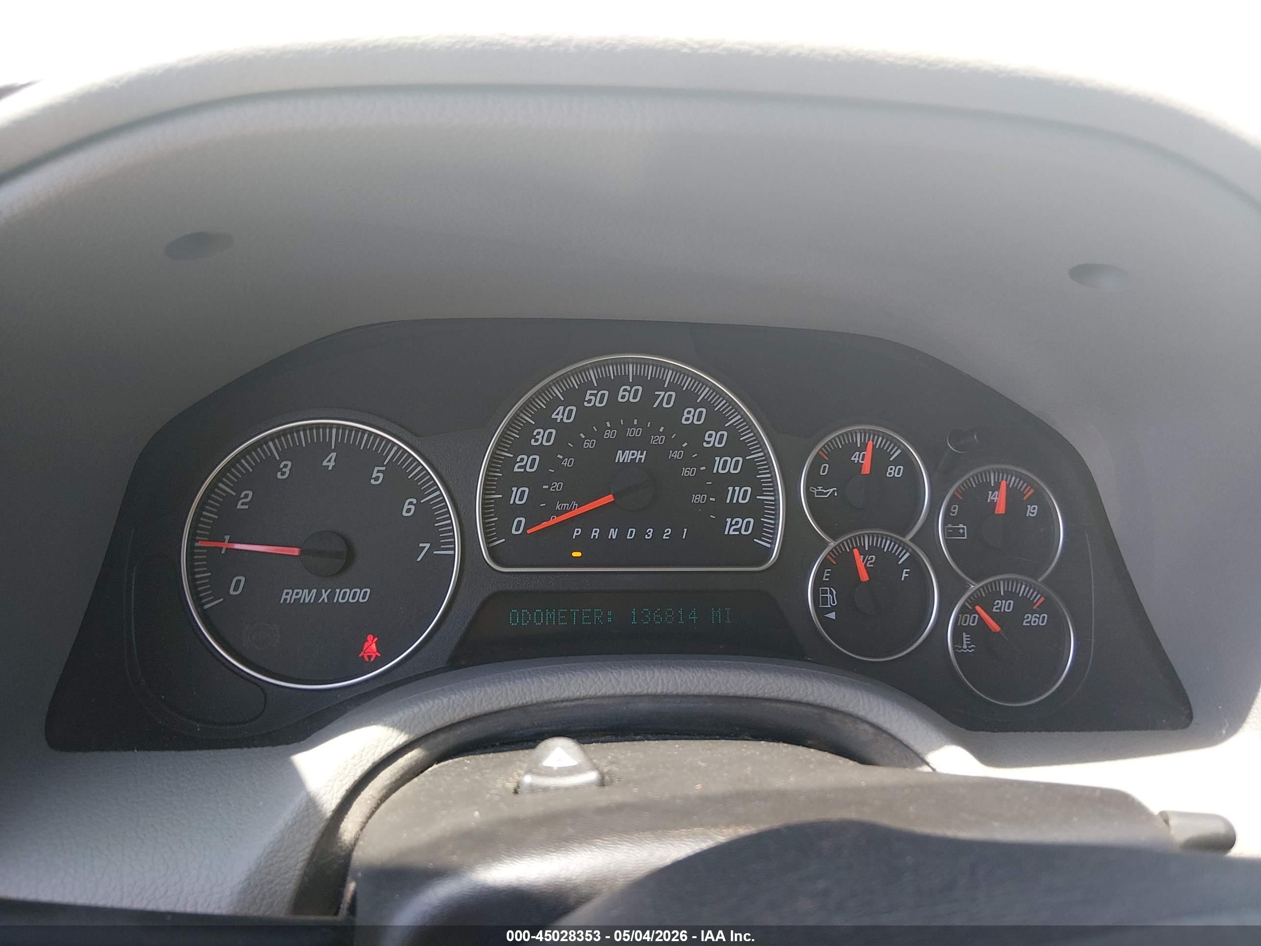 GMC ENVOY image 7