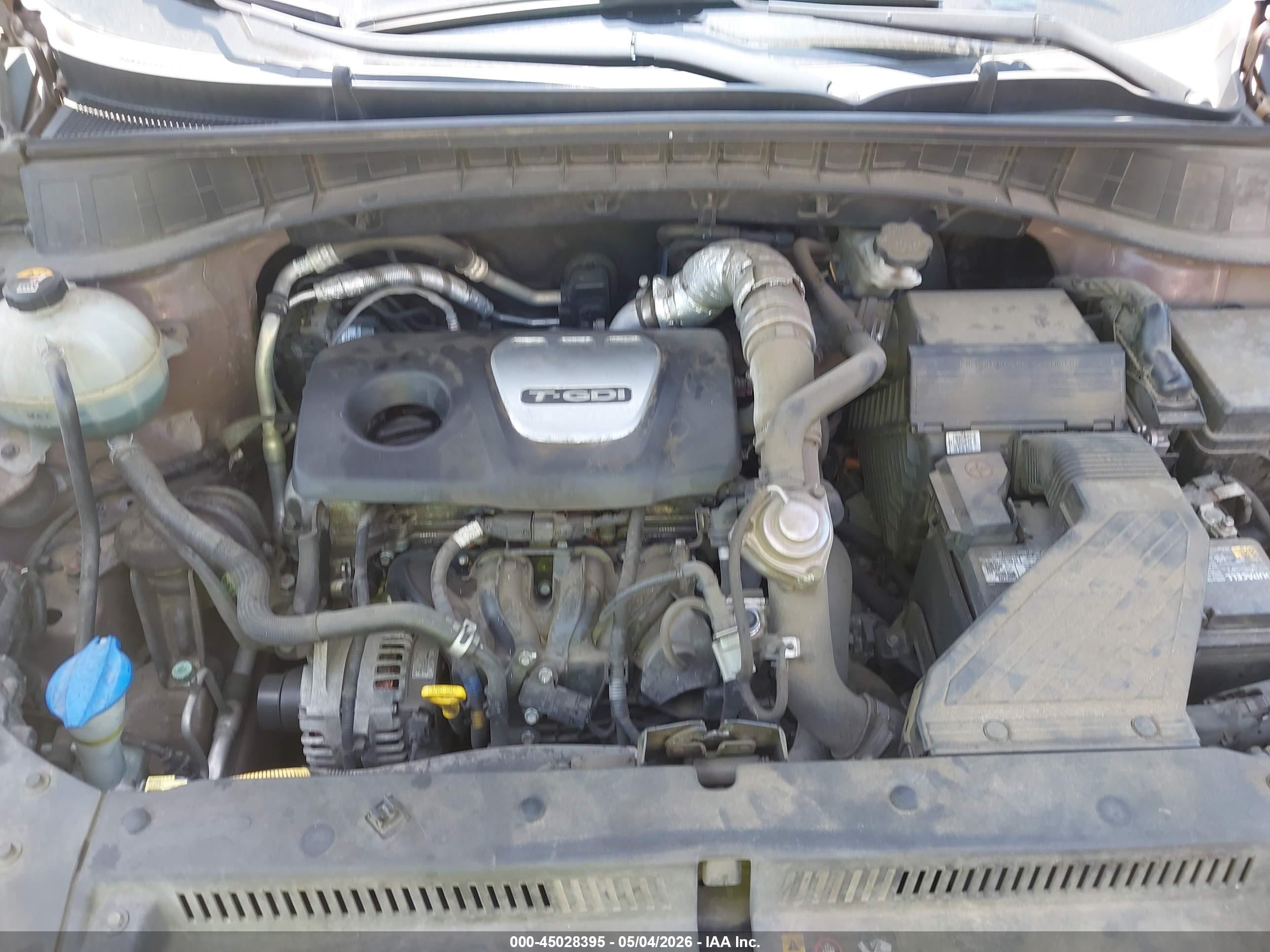 HYUNDAI TUCSON image 10