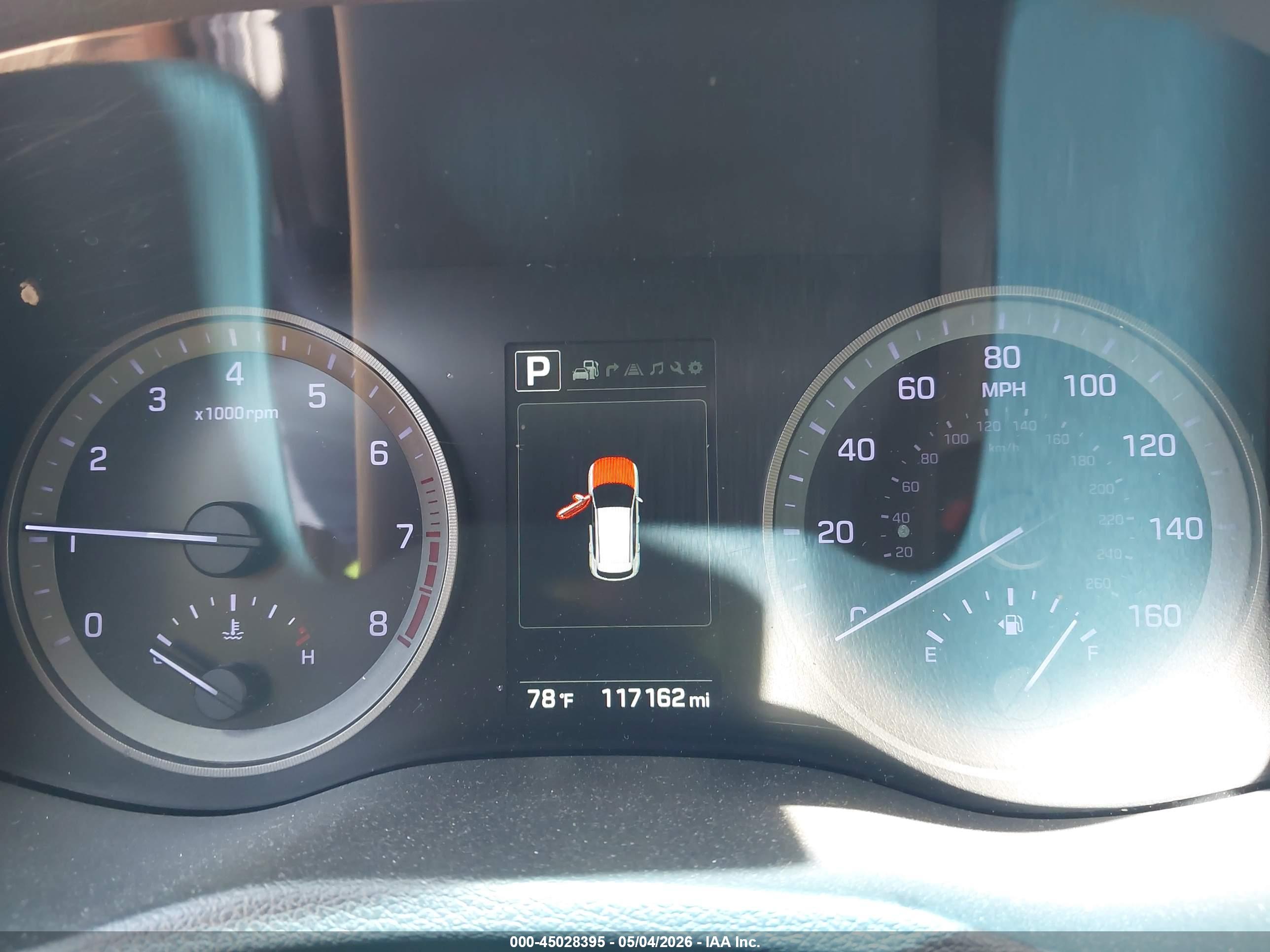 HYUNDAI TUCSON image 7