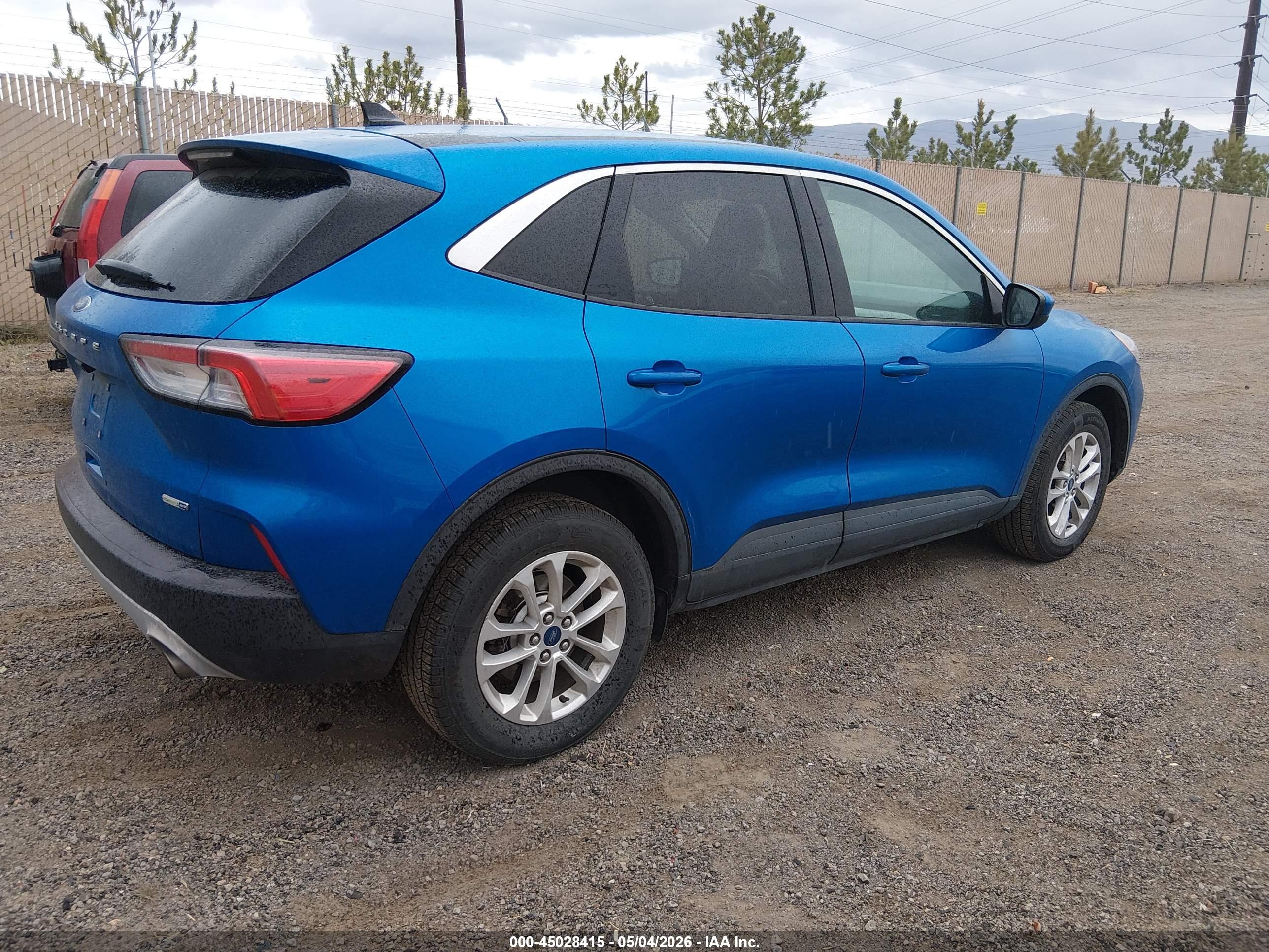FORD ESCAPE image 4