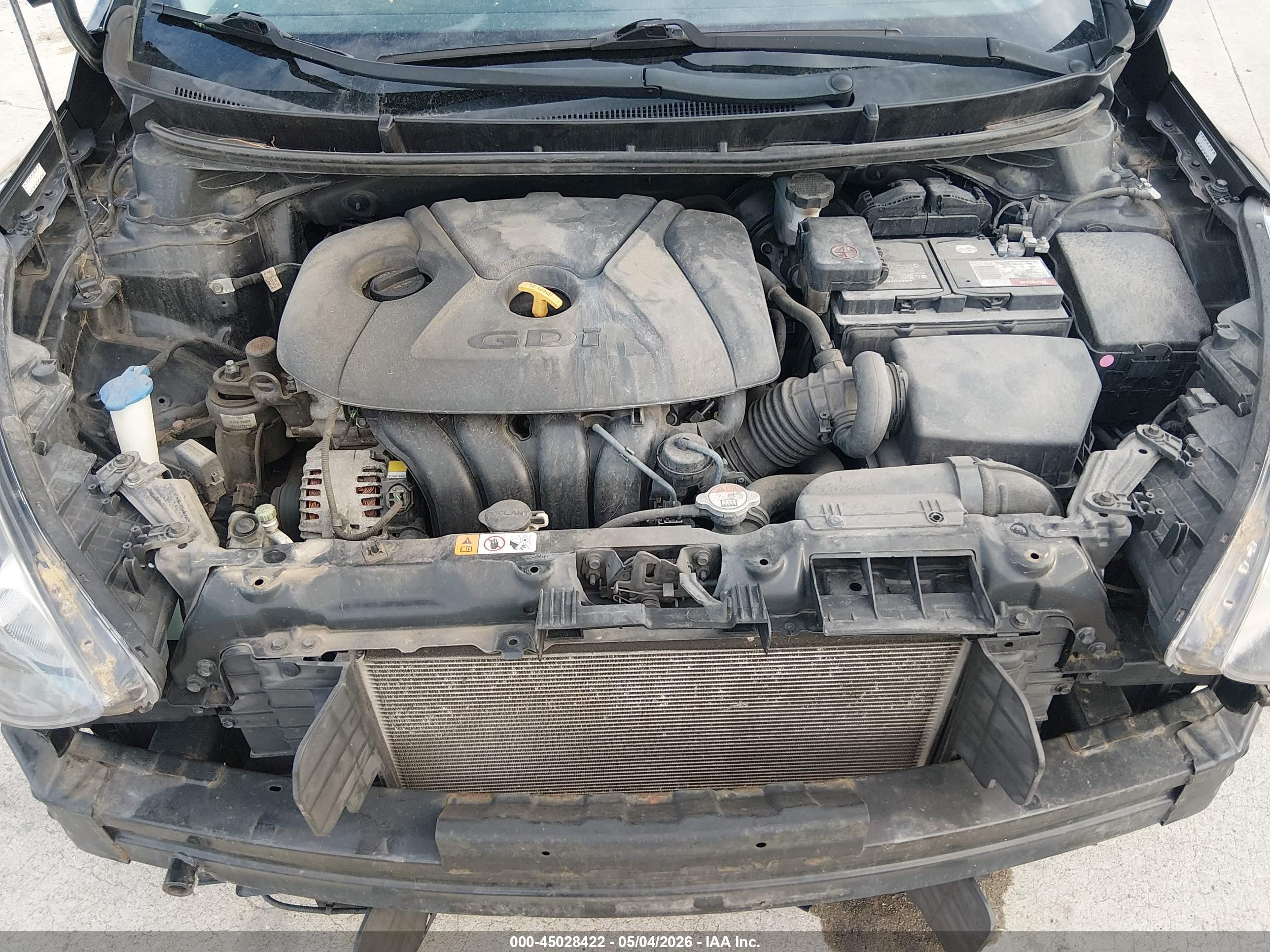 HYUNDAI ELANTRA image 10