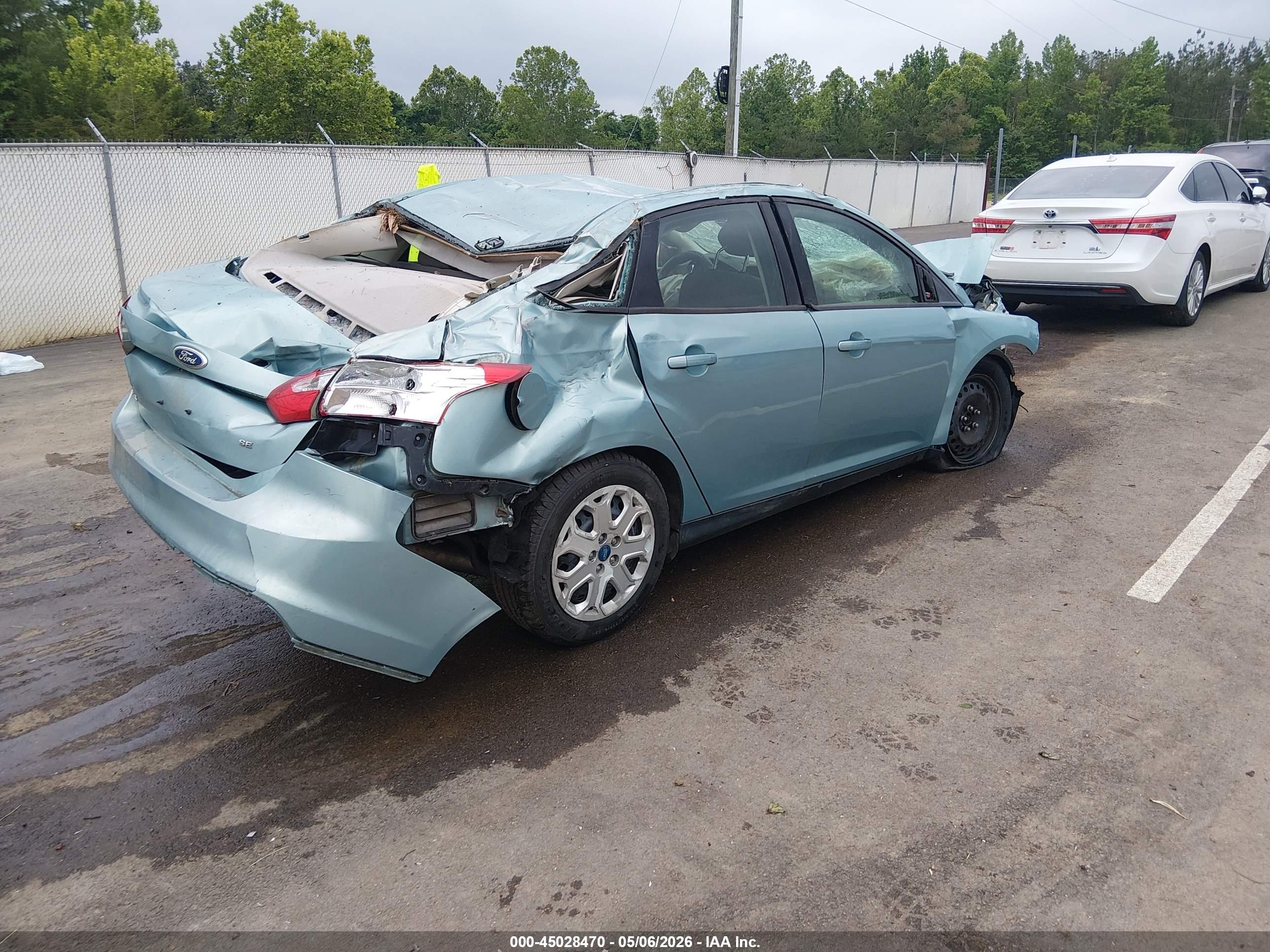 FORD FOCUS image 4