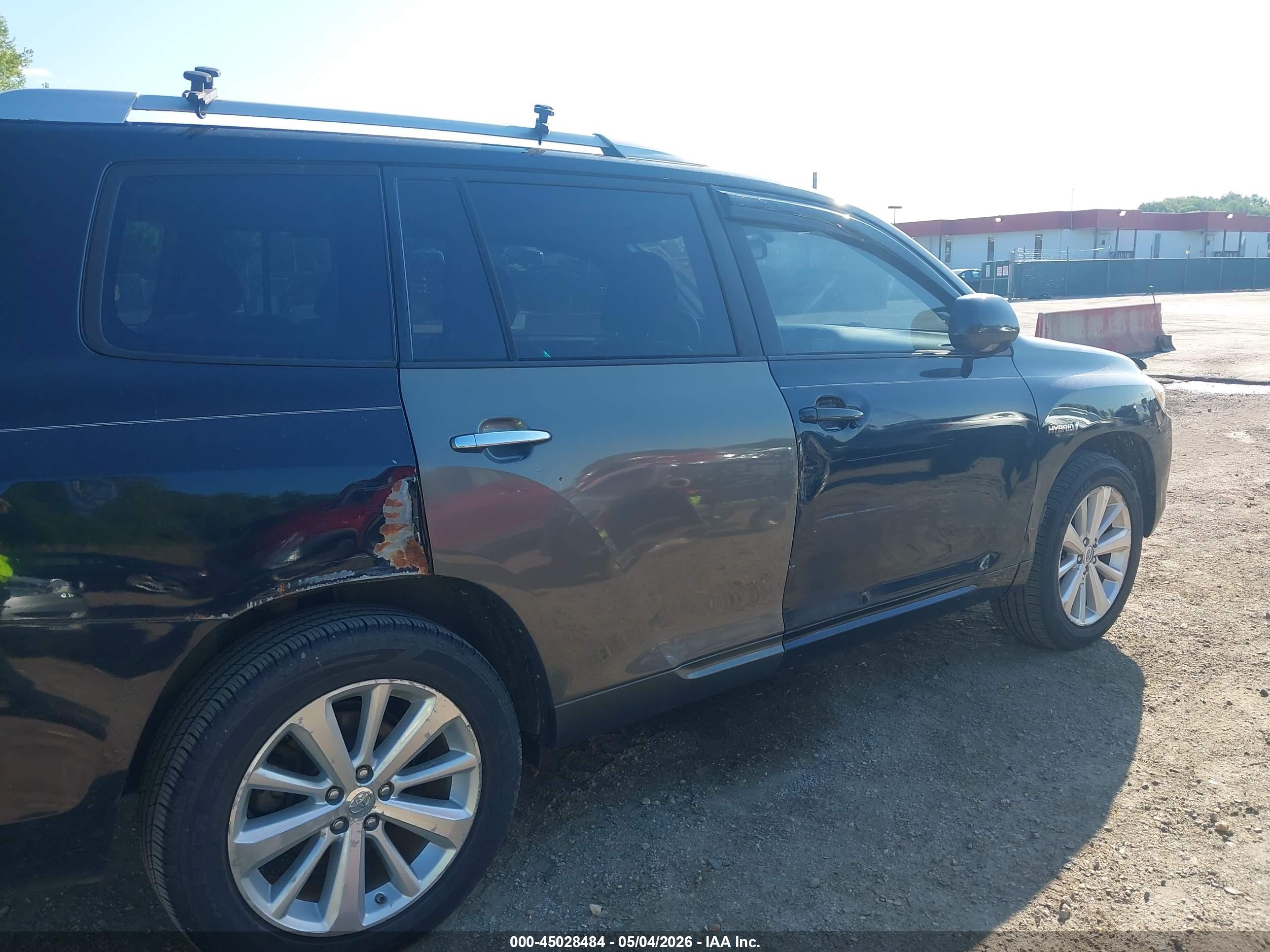 TOYOTA HIGHLANDER image 6