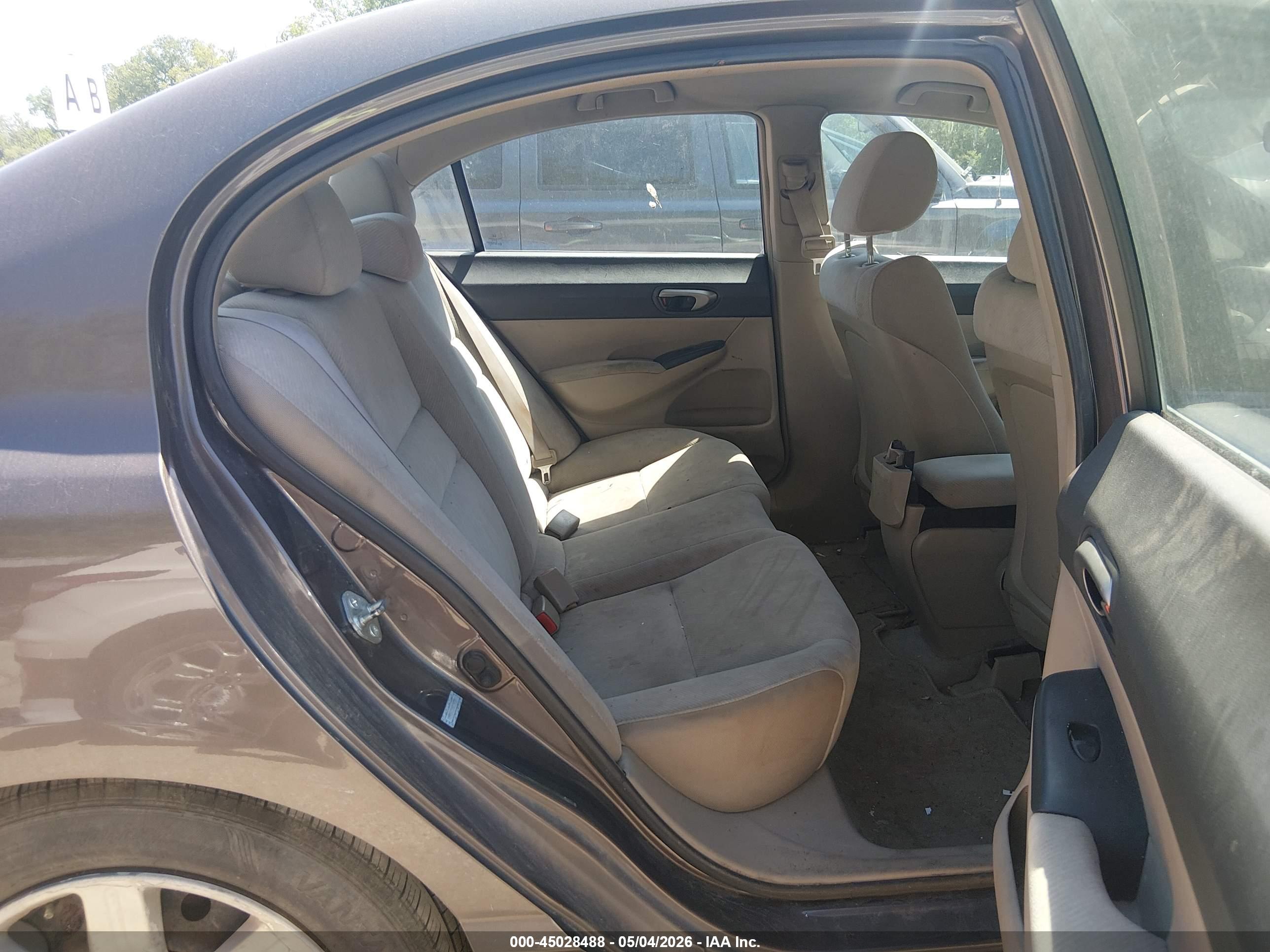 HONDA CIVIC image 8