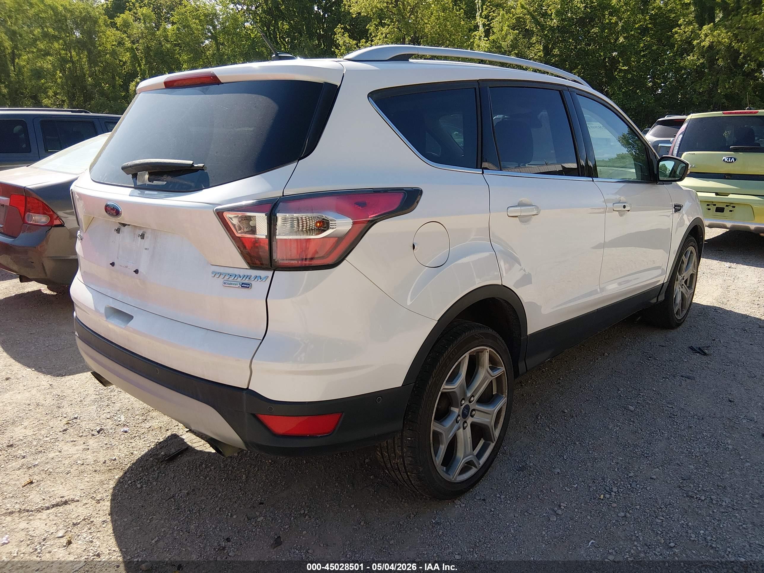 FORD ESCAPE image 4