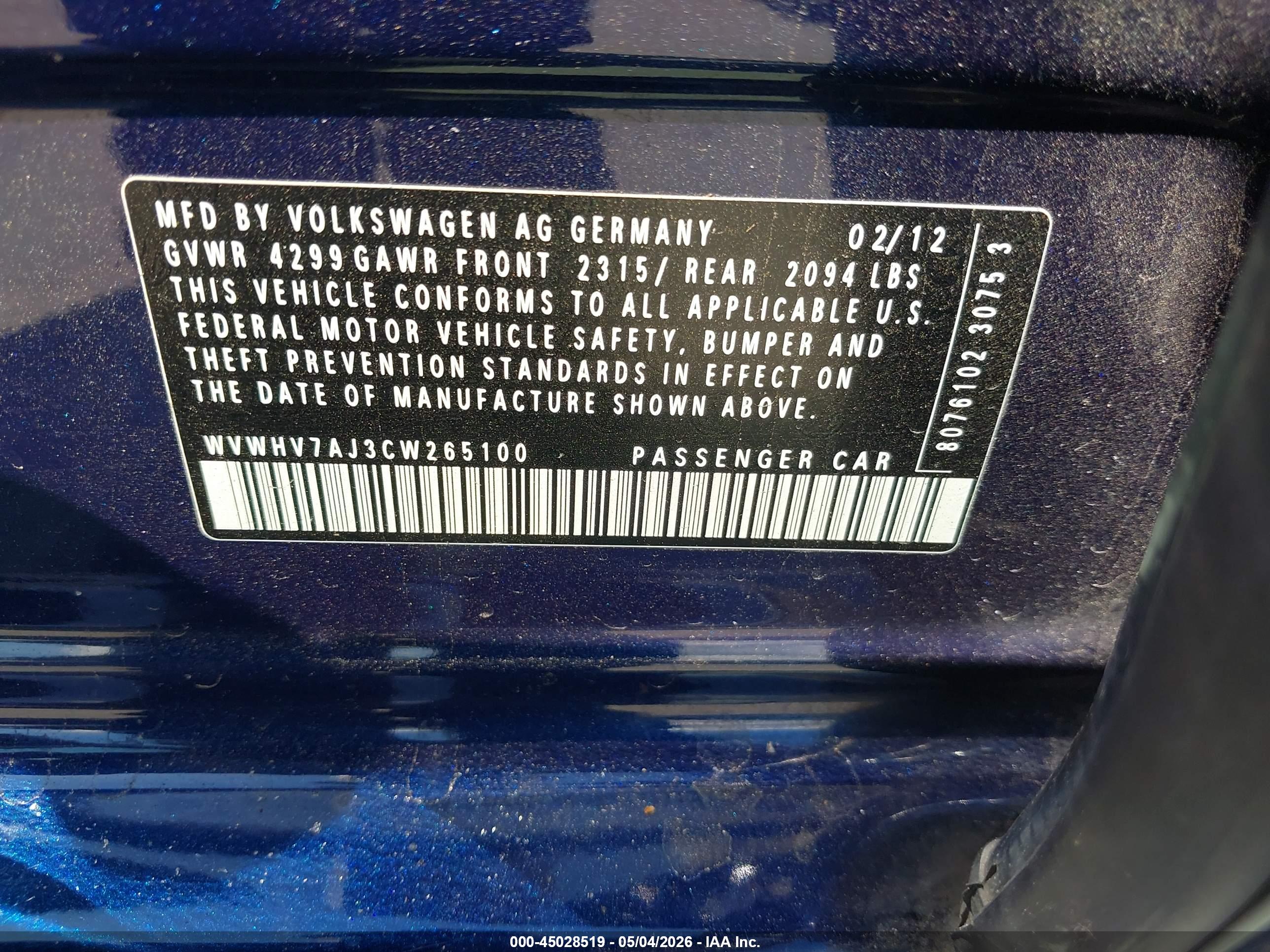 VOLKSWAGEN GTI image 9