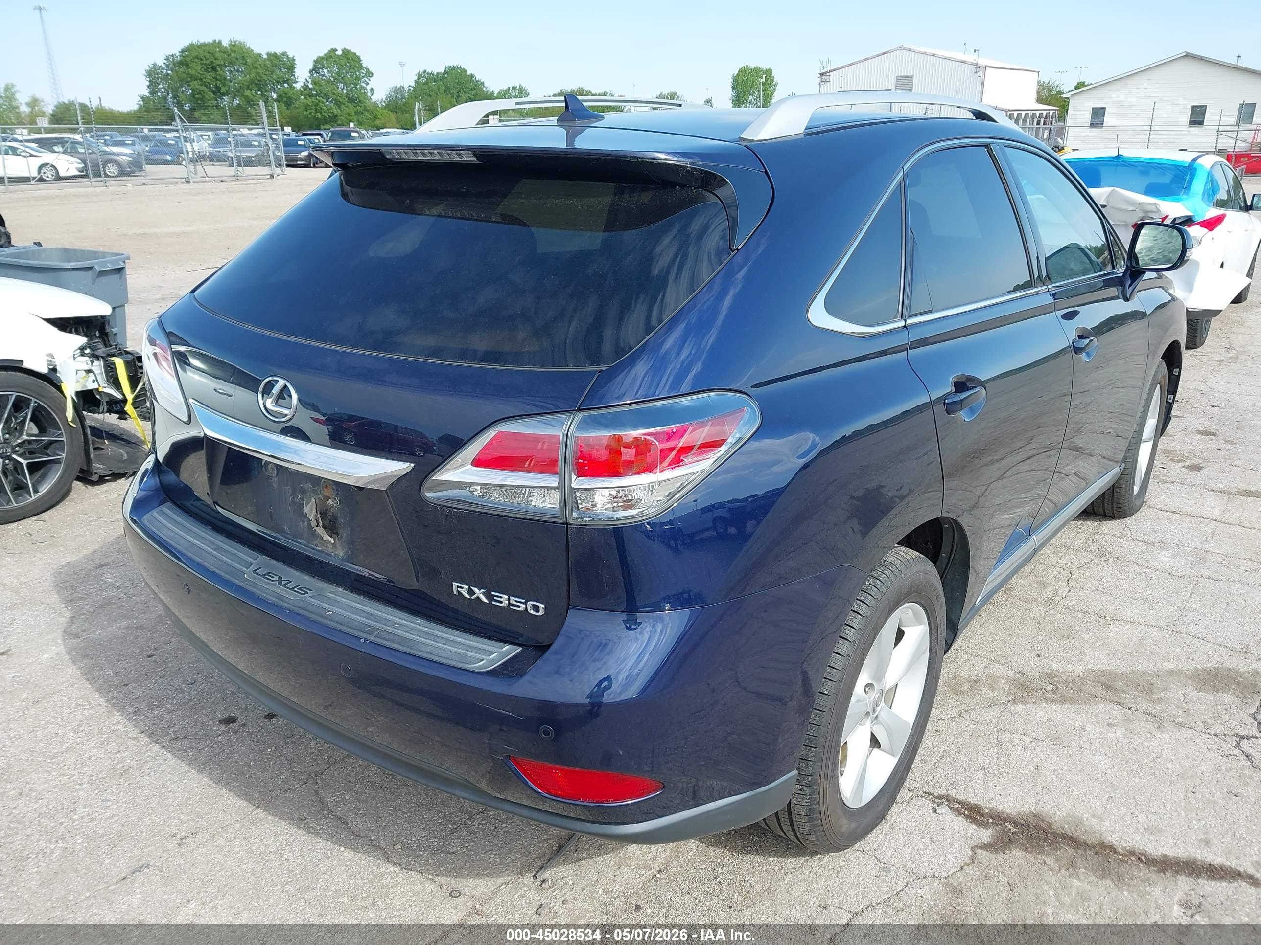 LEXUS RX image 4