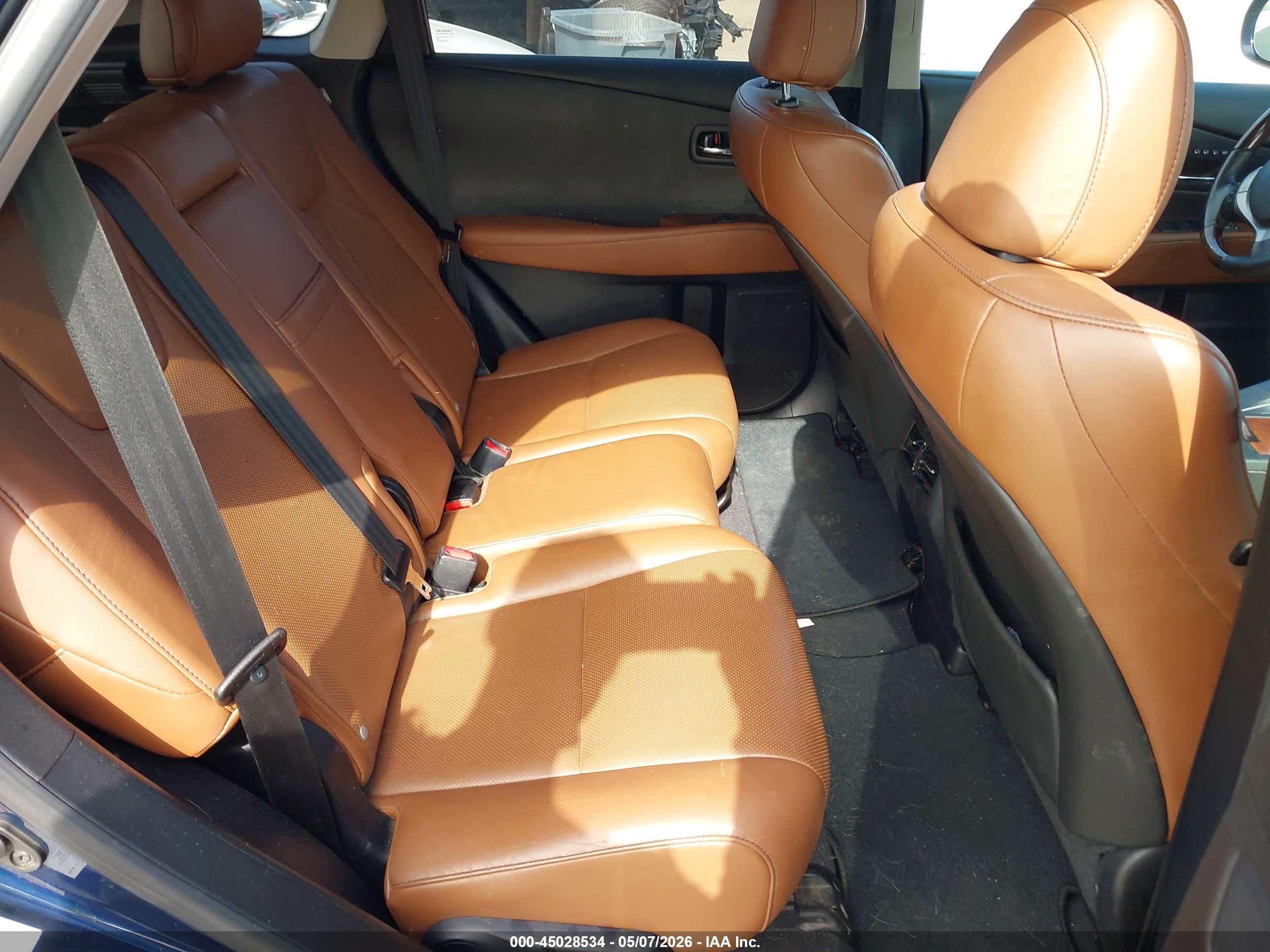 LEXUS RX image 8