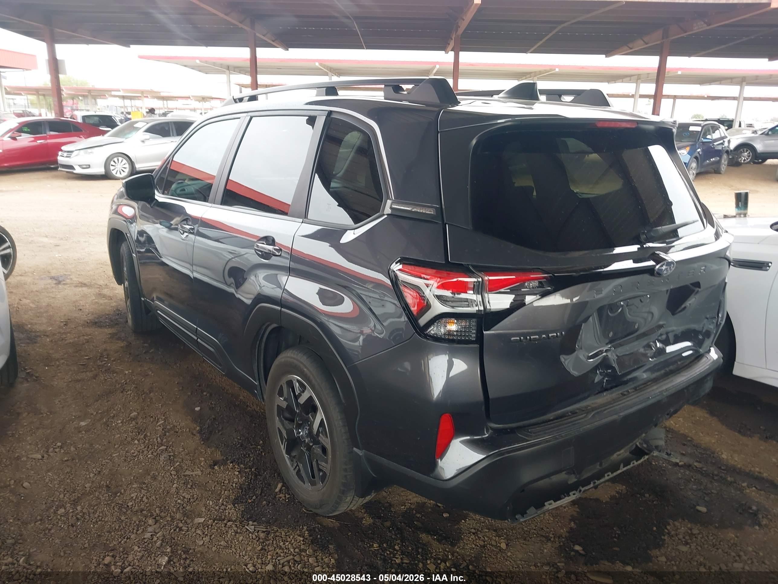 SUBARU FORESTER image 3