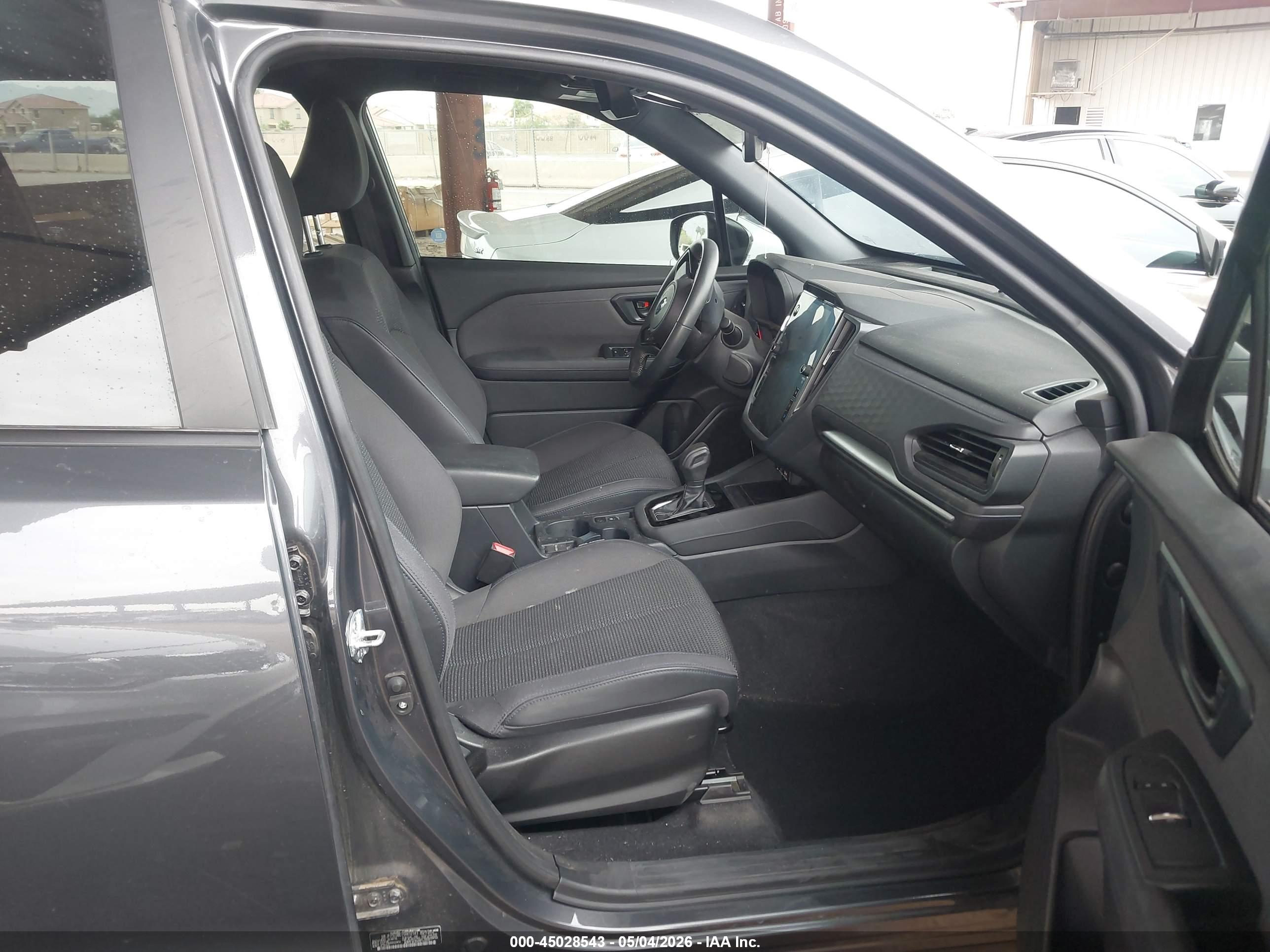 SUBARU FORESTER image 5