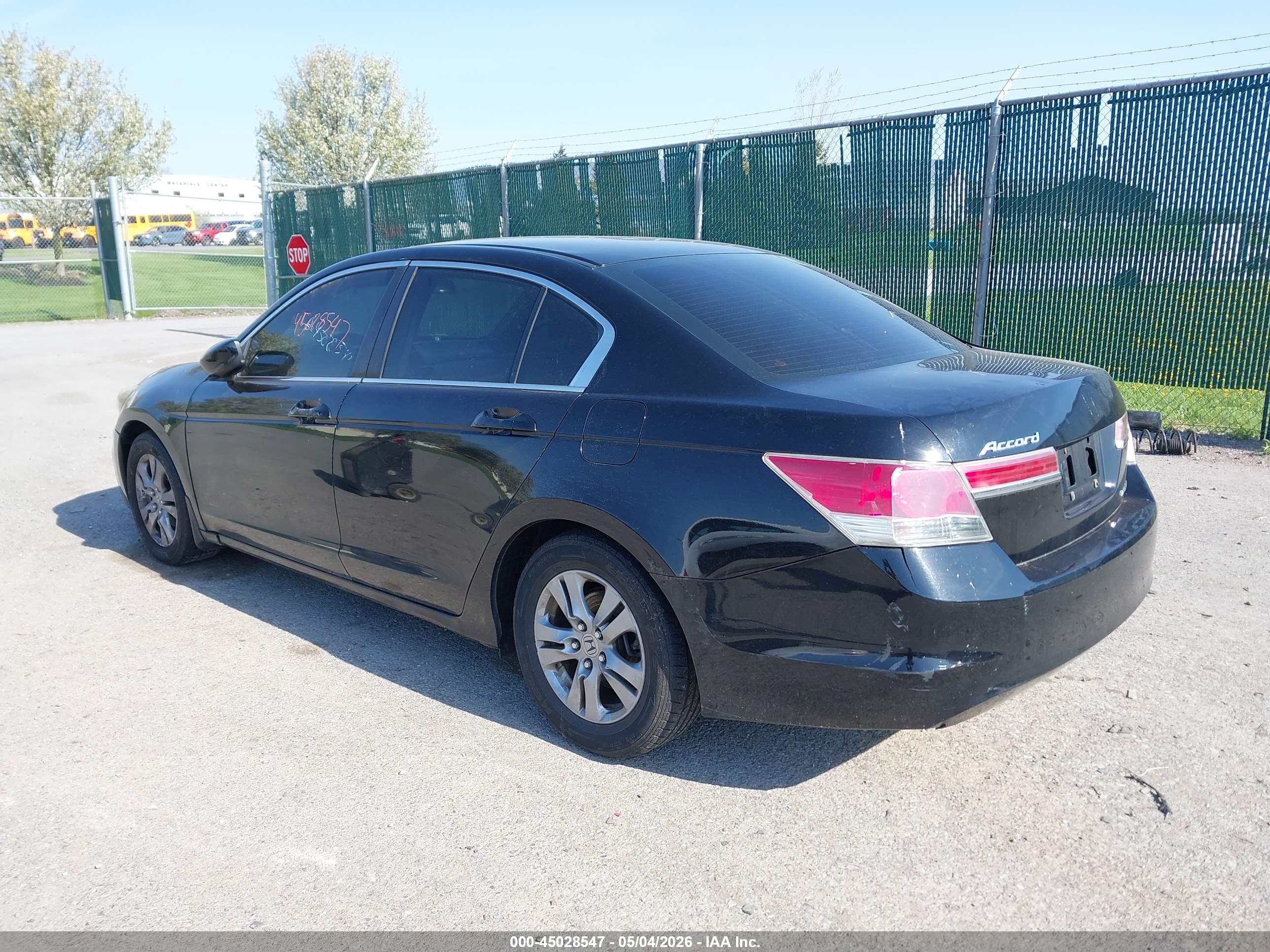 HONDA ACCORD image 3