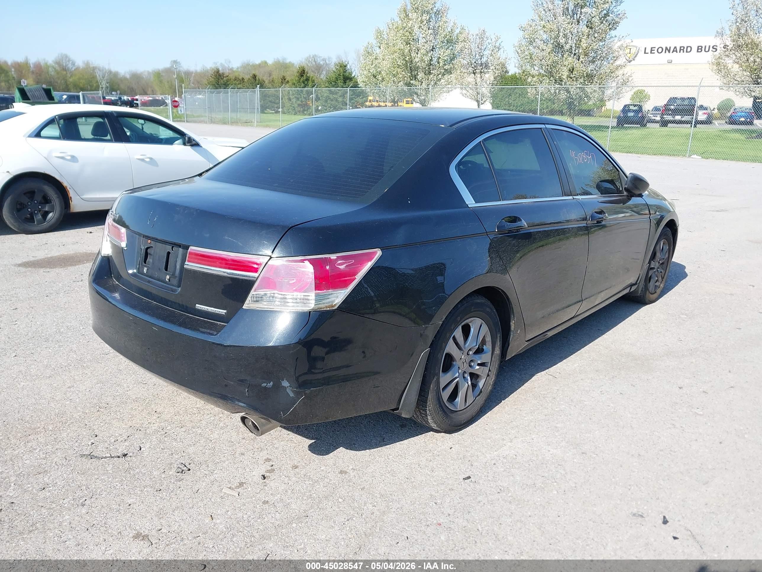 HONDA ACCORD image 4