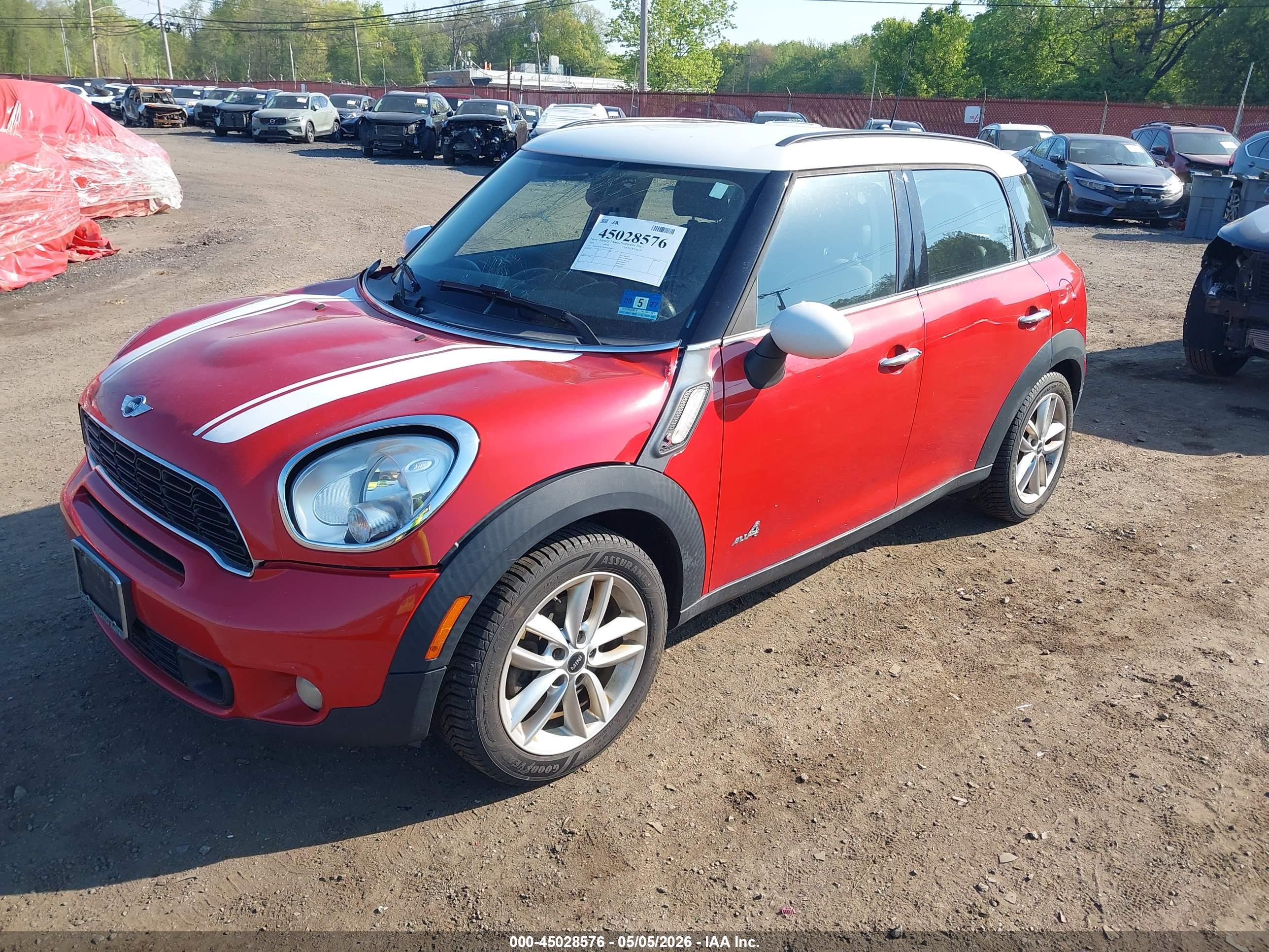 MINI COUNTRYMAN image 2