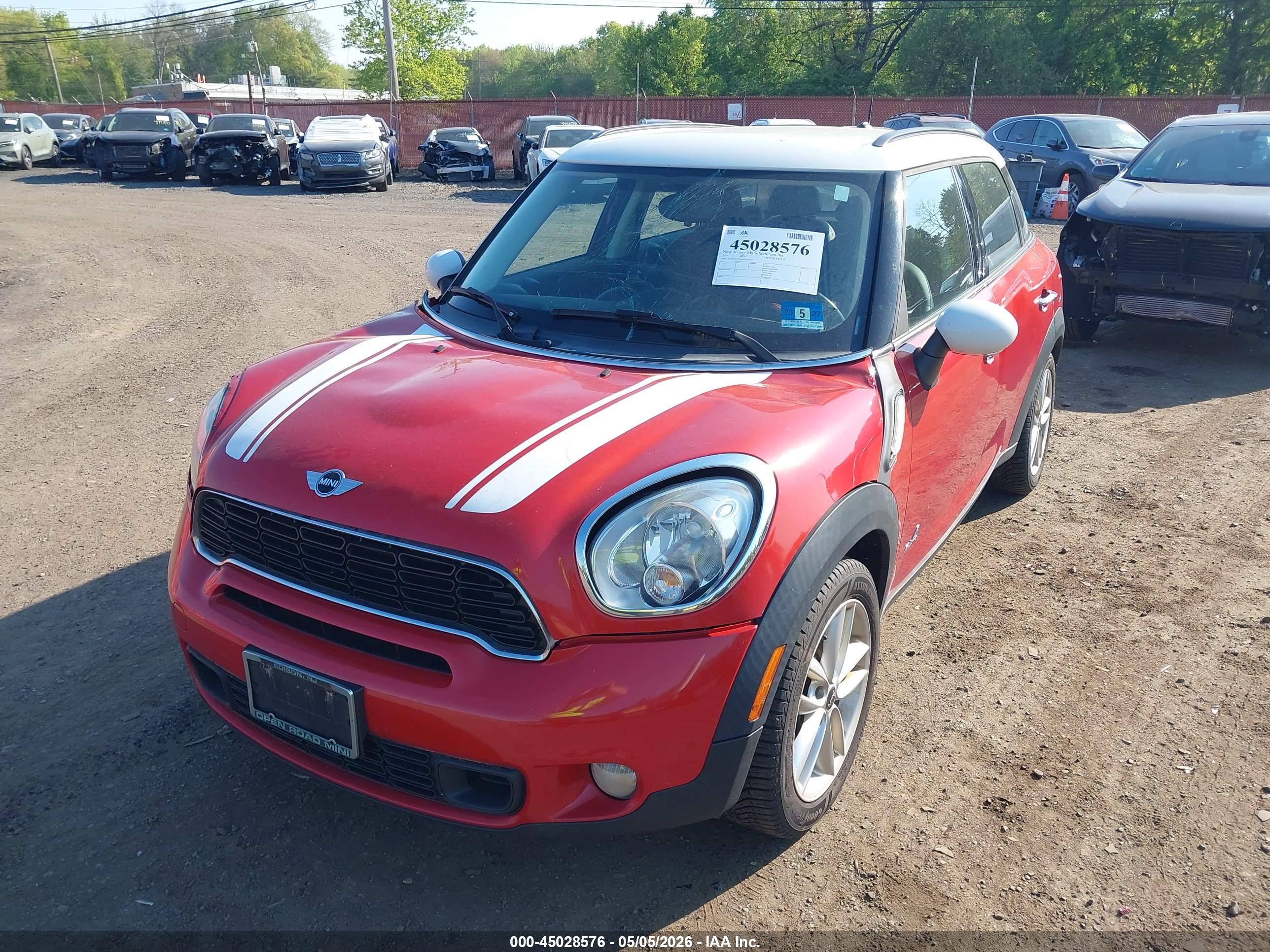 MINI COUNTRYMAN image 6