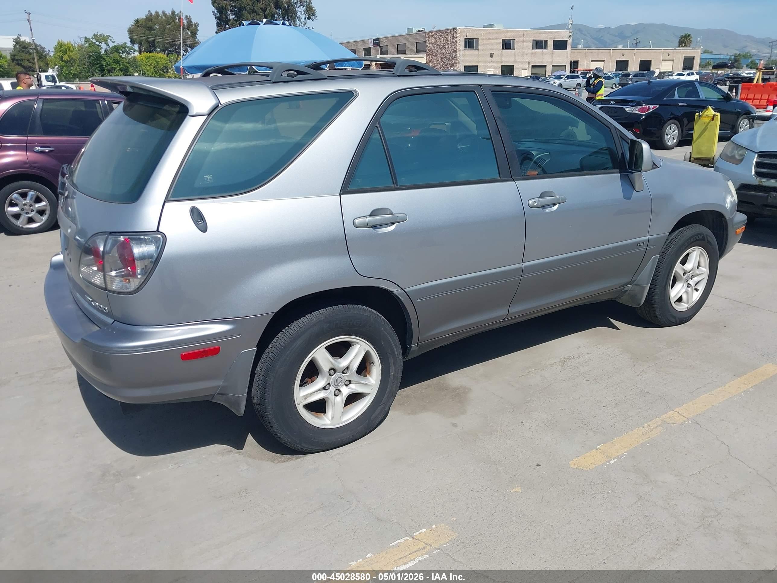 LEXUS RX image 4