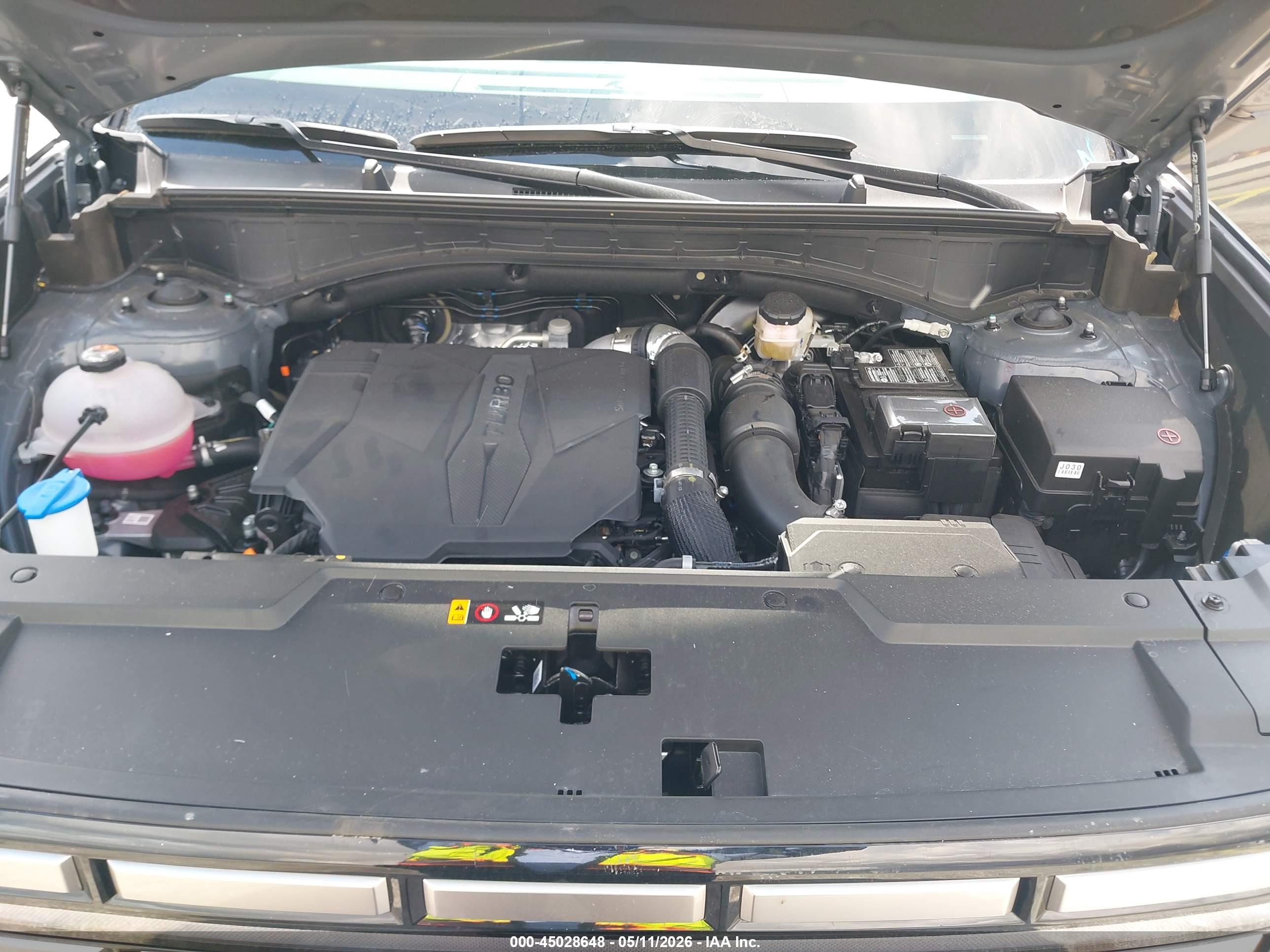 HYUNDAI SANTA image 10