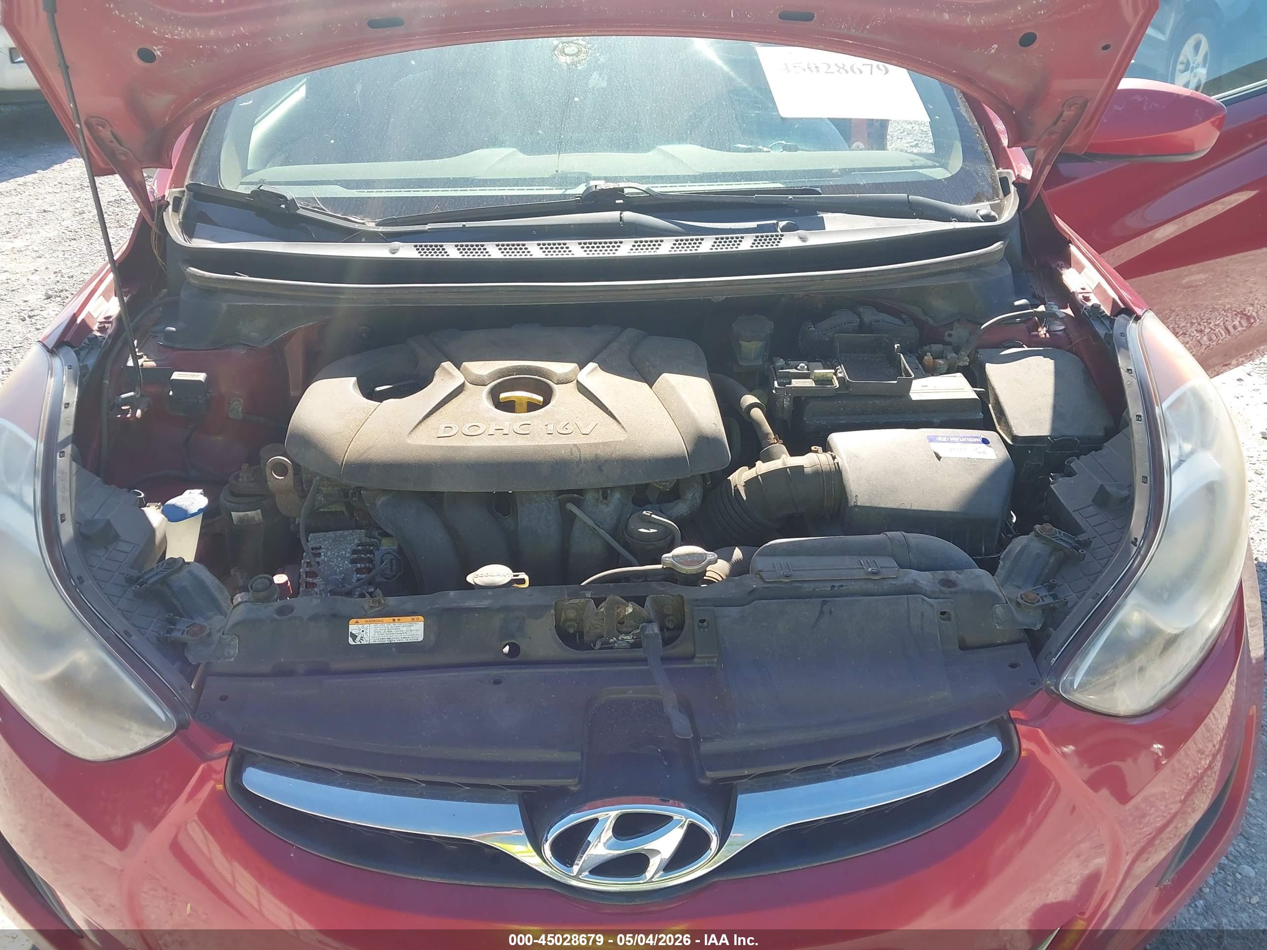 HYUNDAI ELANTRA image 10