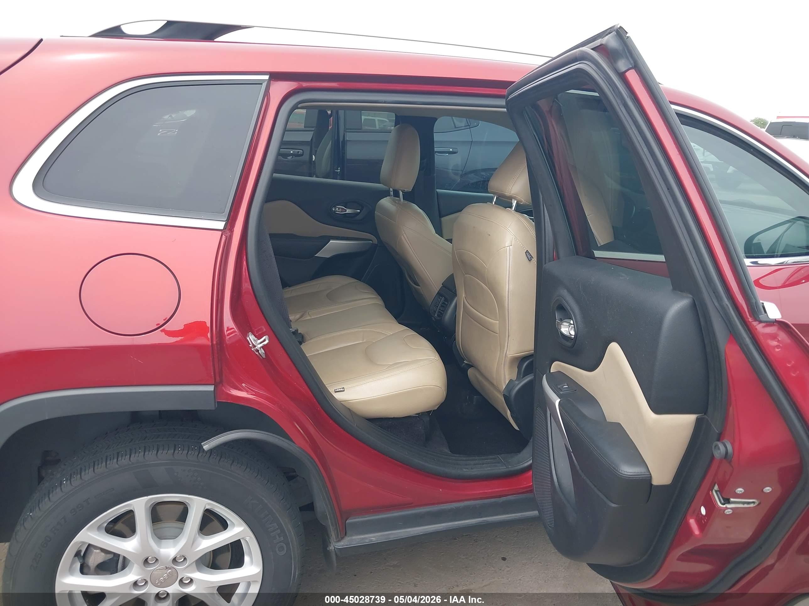 JEEP CHEROKEE image 8