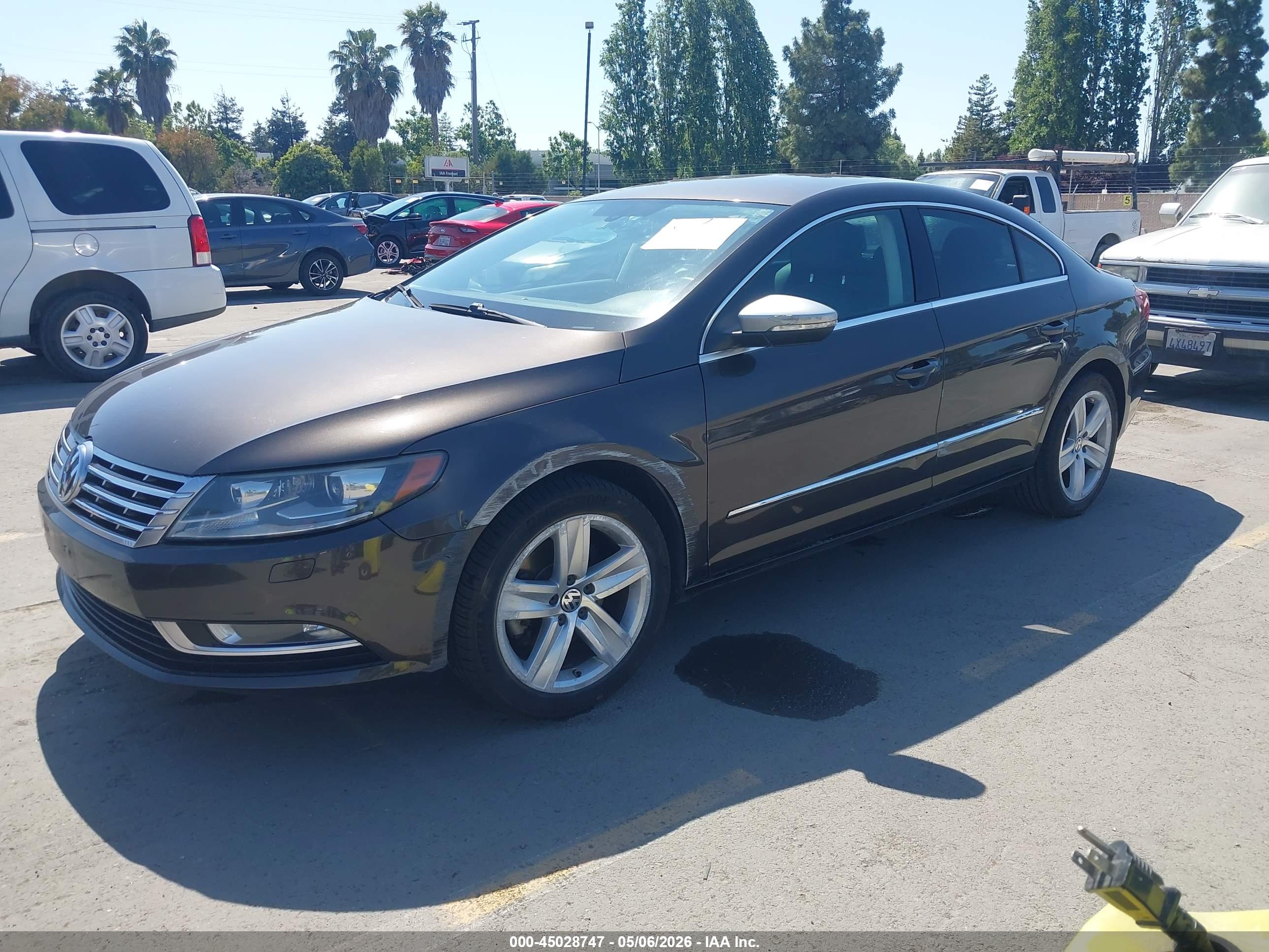 VOLKSWAGEN CC image 2