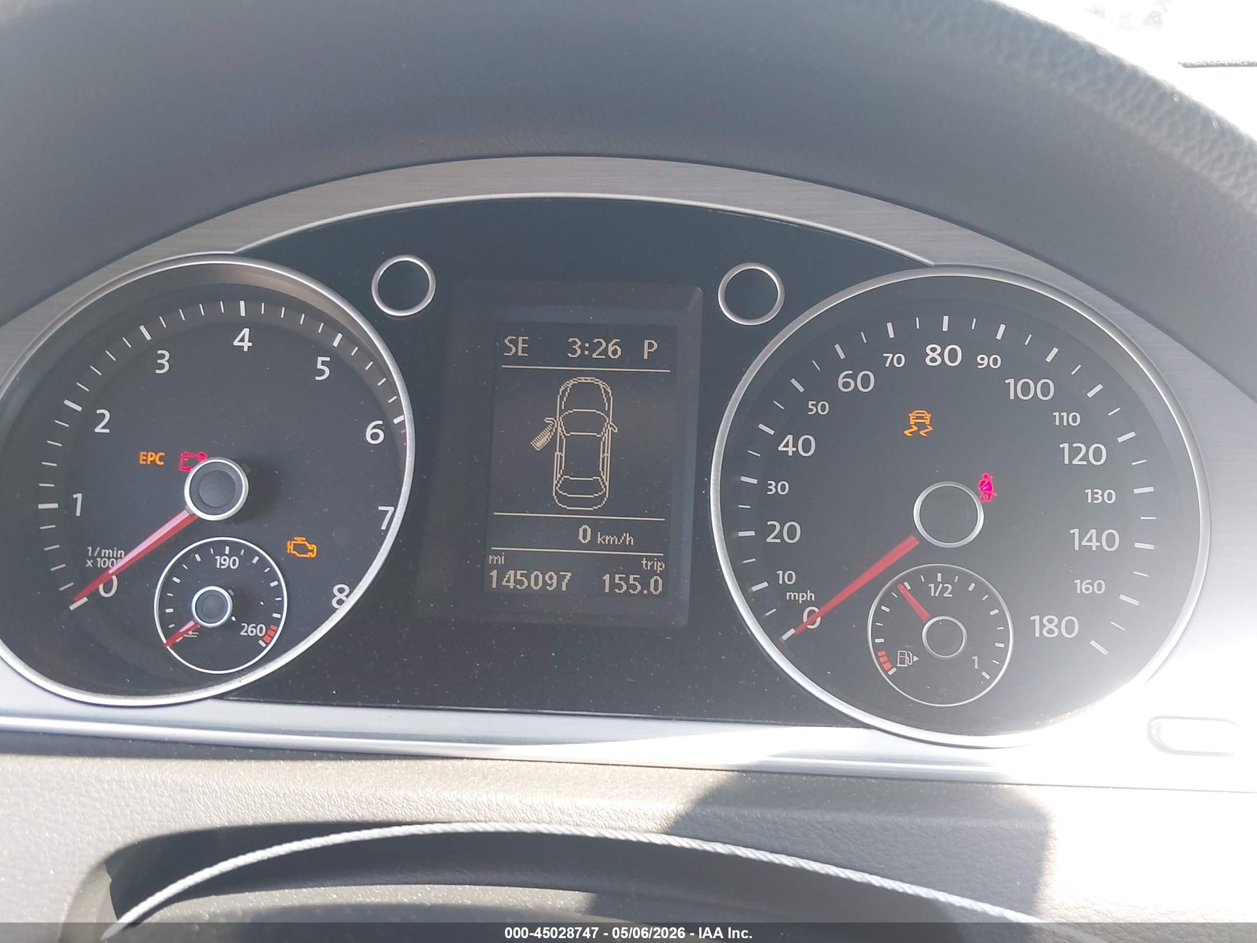 VOLKSWAGEN CC image 7